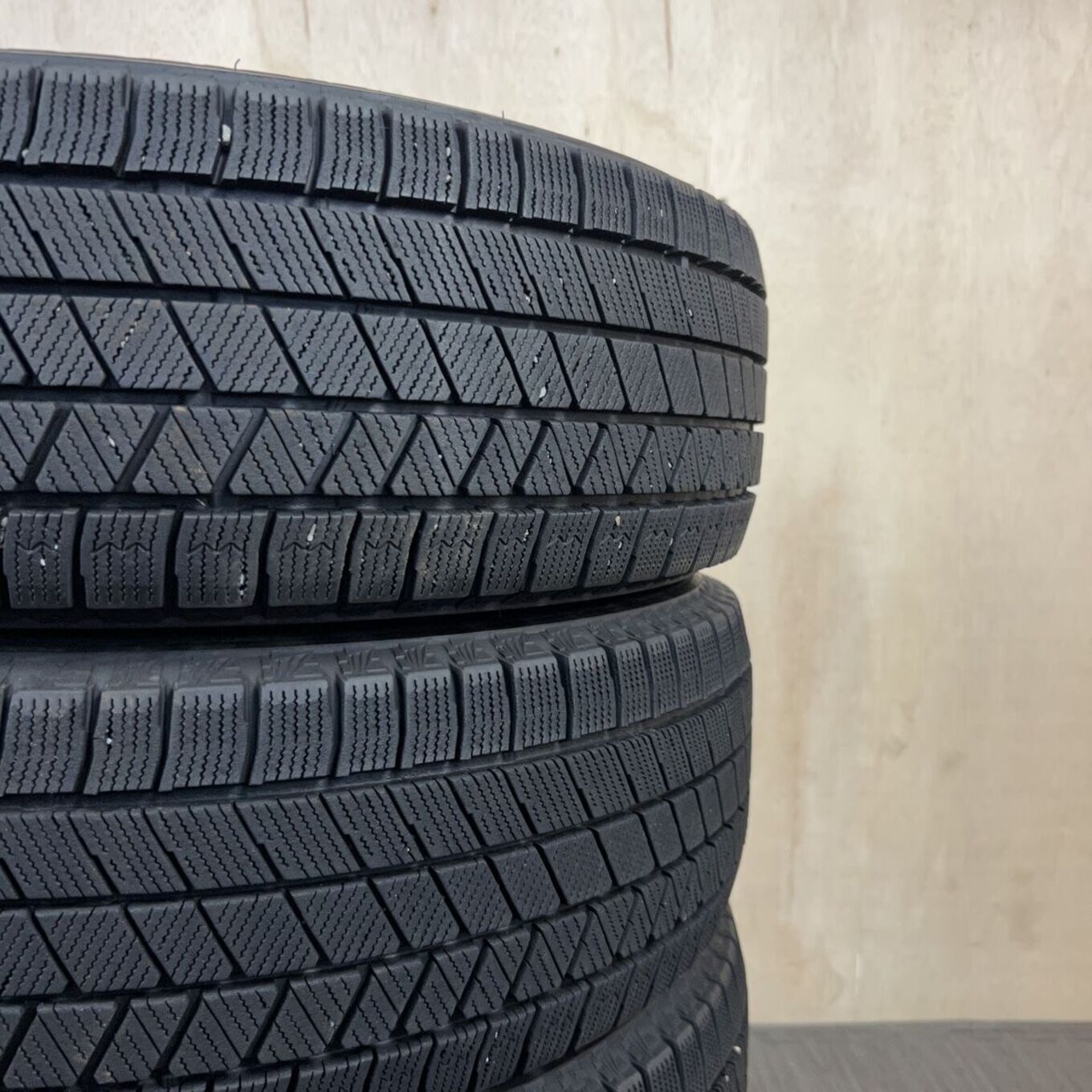 Bridgestone BLIZZAK VRX3 205/65 R16, фото 6
