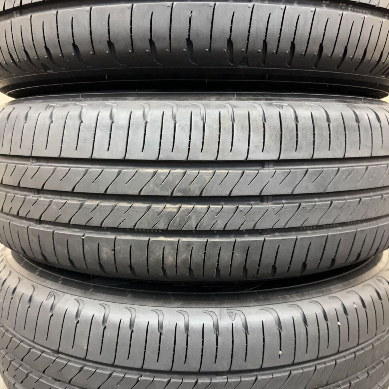 Dunlop ENASAVE EC205 185/70 R14, фото 3