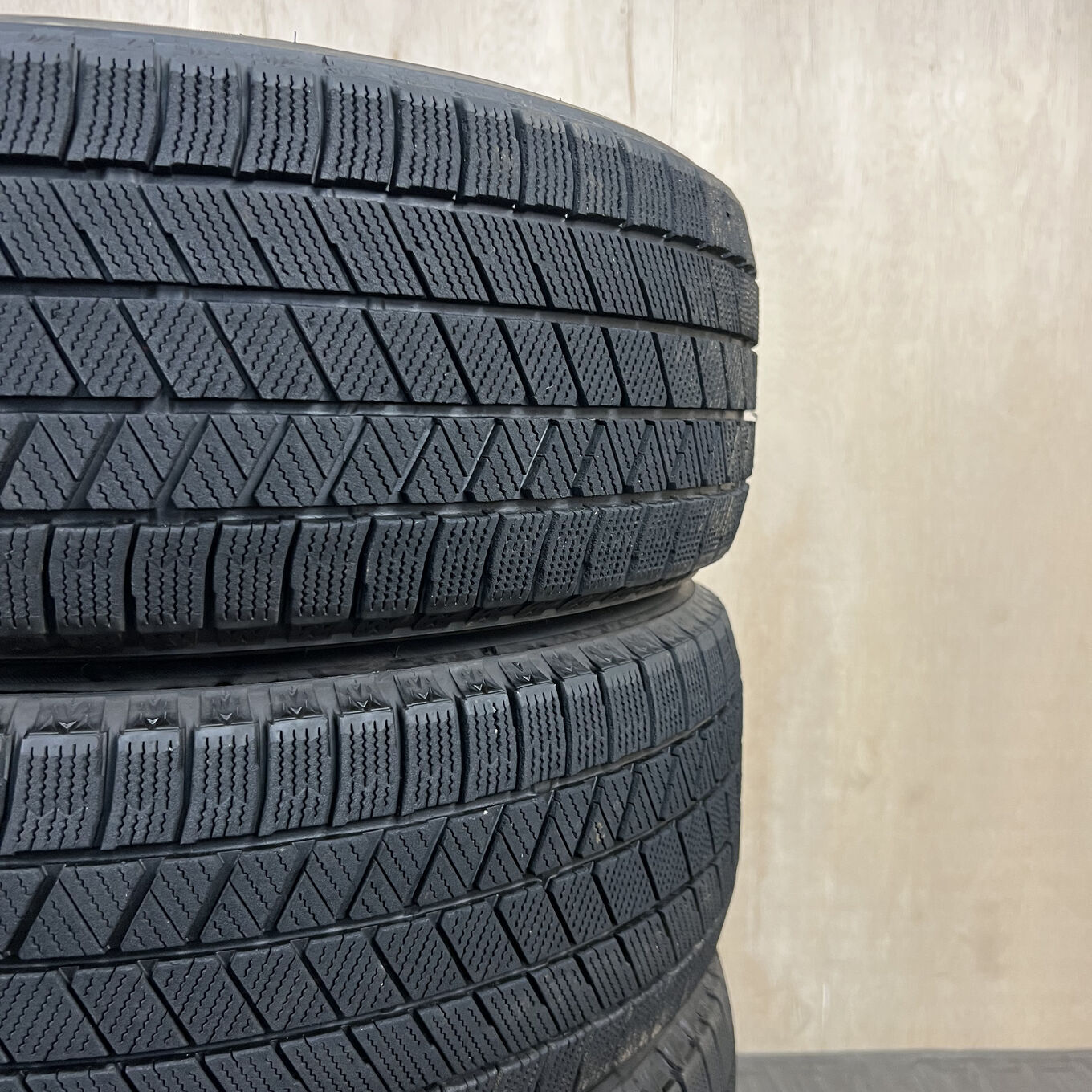 Bridgestone BLIZZAK VRX 215/60 R16, фото 6