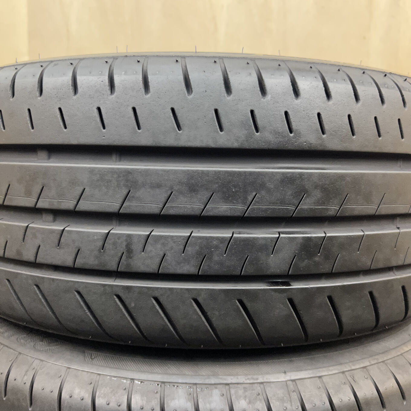 215/45 R17 Bridgestone TURANZA T002 — 25 500 ¥/комплект