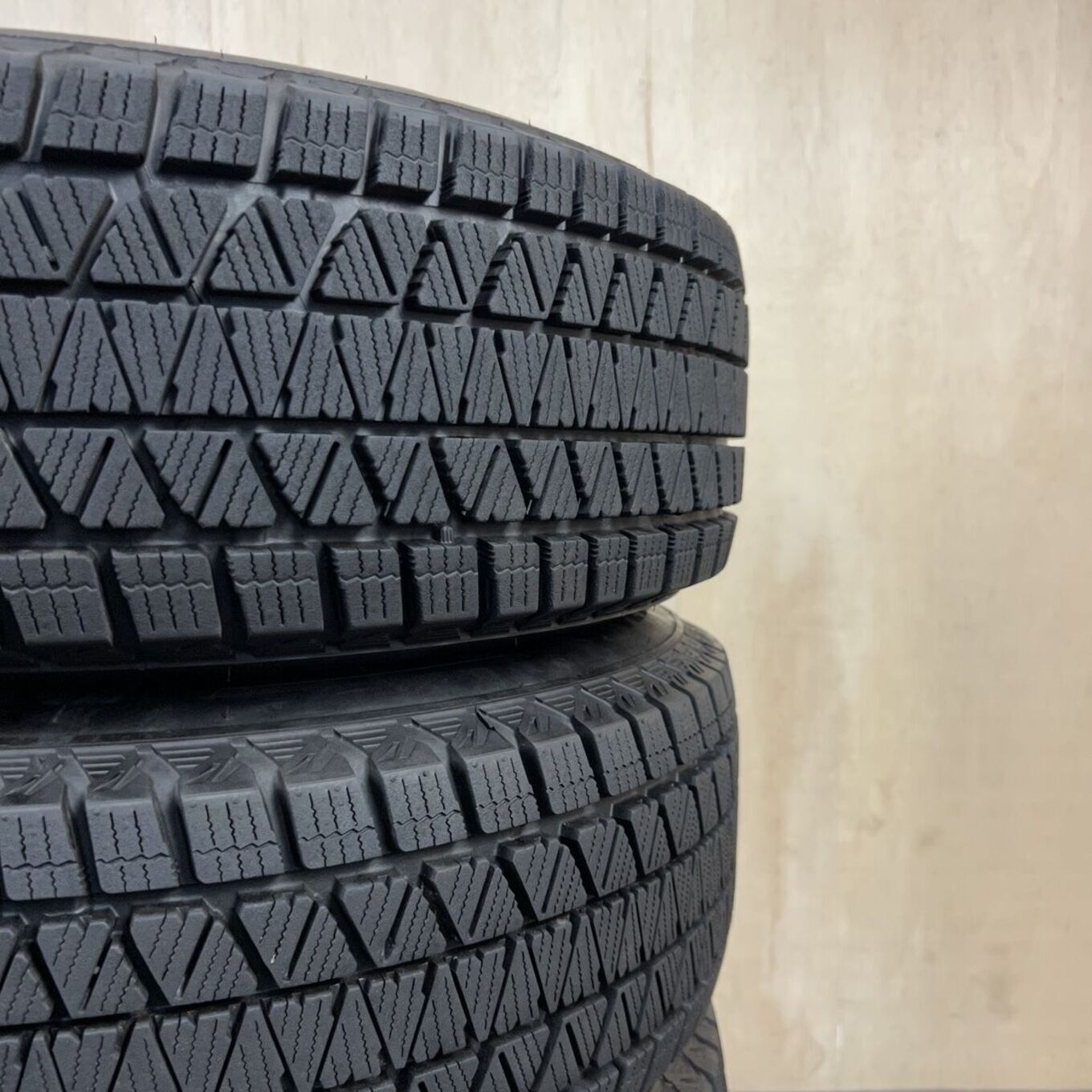 Bridgestone BLIZZAK DM-V3 215/70 R16, фото 6