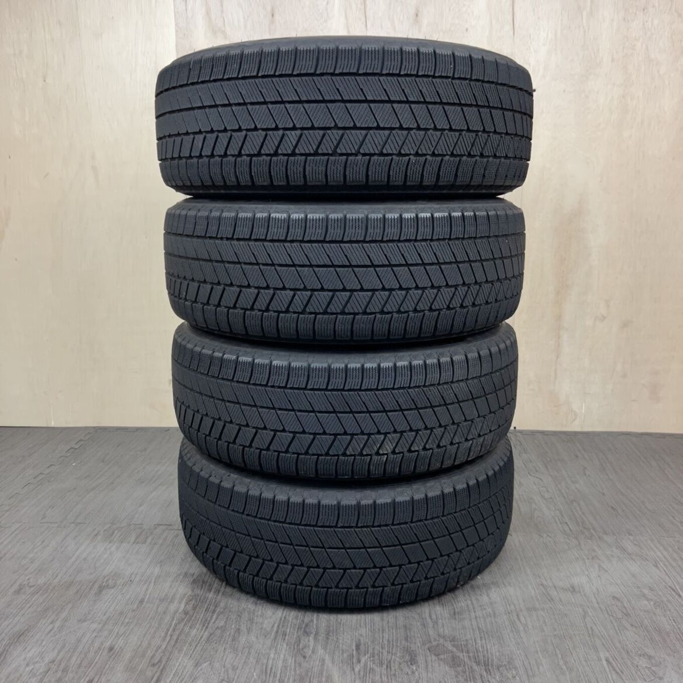 Bridgestone BLIZZAK VRX3 215/60 R16, фото 5