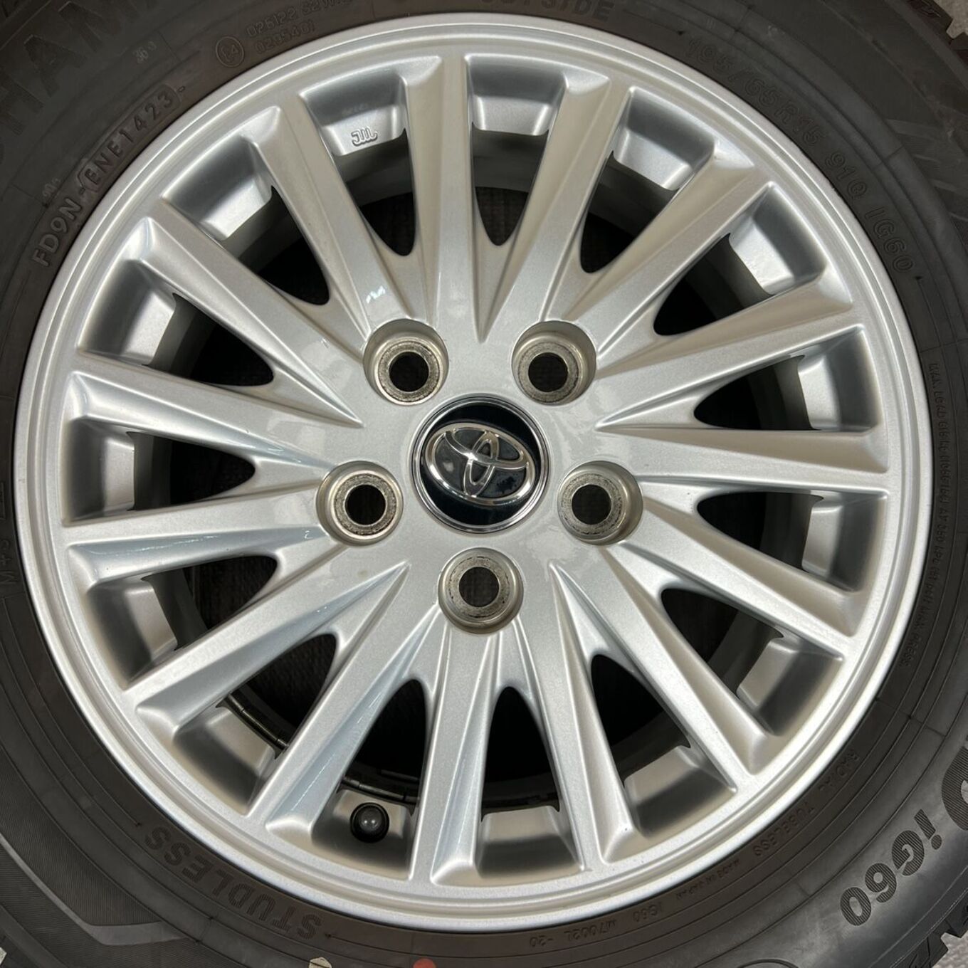 Yokohama ICE GUARD IG60 195/65 R15, фото 3