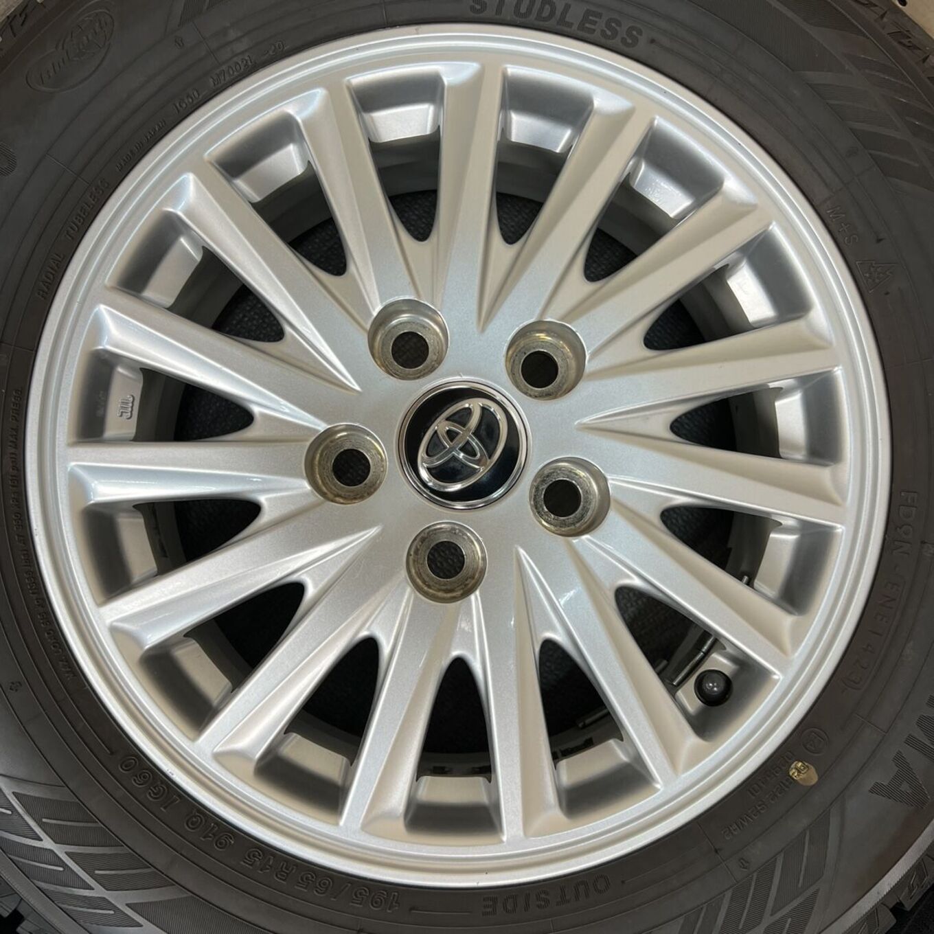 Yokohama ICE GUARD IG60 195/65 R15, фото 4