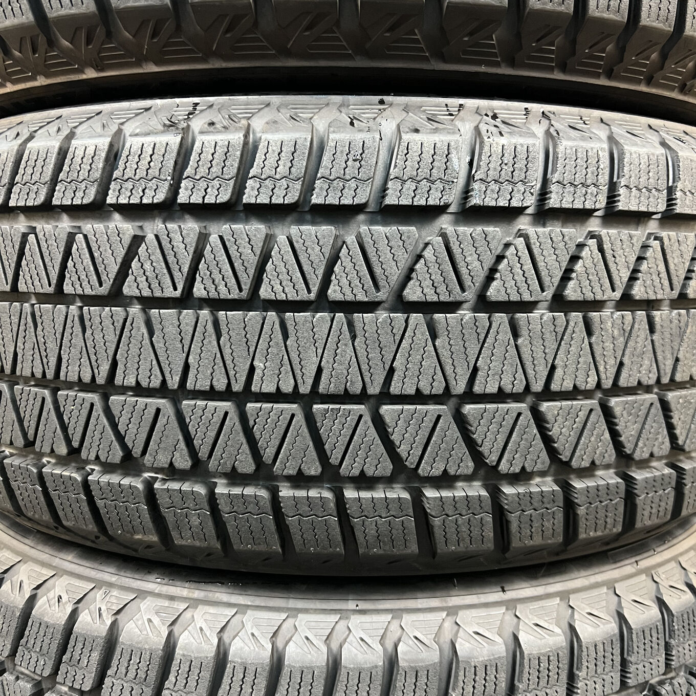 Bridgestone BLIZZAK DM-V3 235/55 R19, фото 3