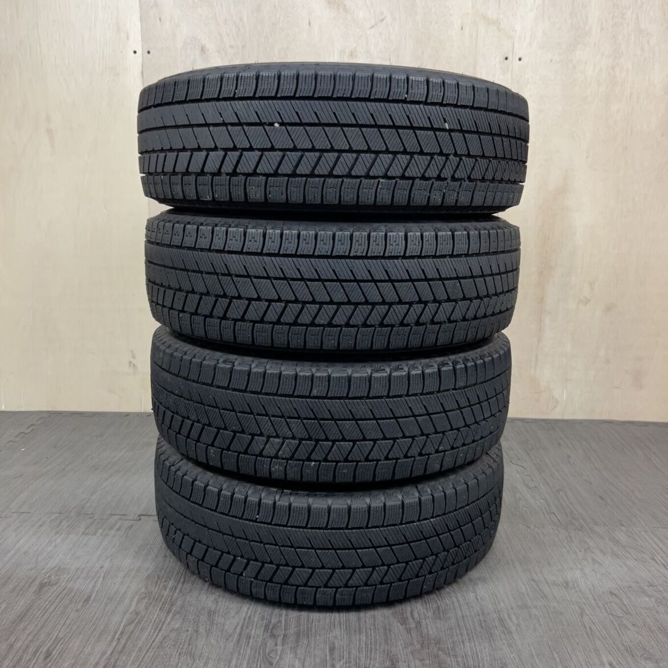 Bridgestone BLIZZAK VRX3 185/65 R15, фото 5