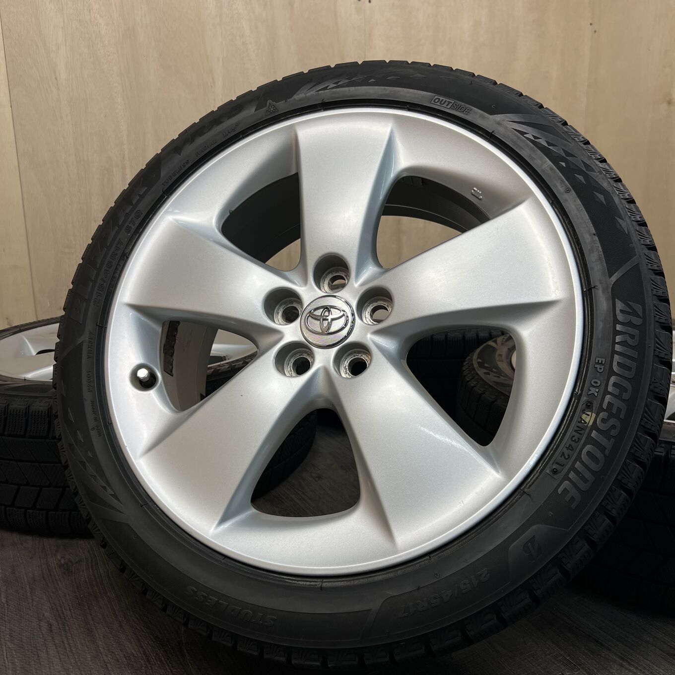 Б/У колесо в сборе 215/45 R17 Bridgestone PIRUS 50, артикул 0009AS040926