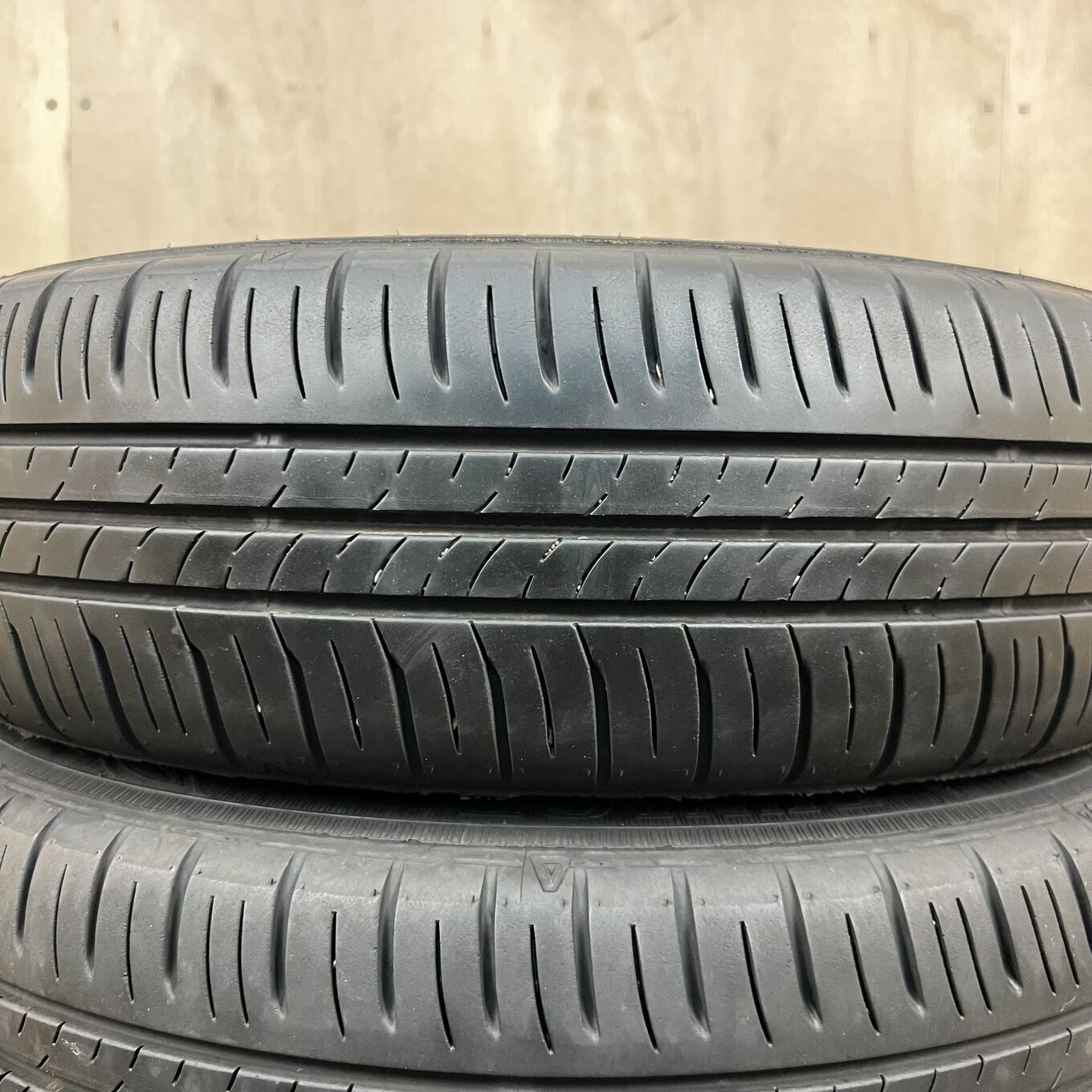 Б/У шина 165/60 R15 Dunlop ENASAVE EC300+, артикул 0010AT010926