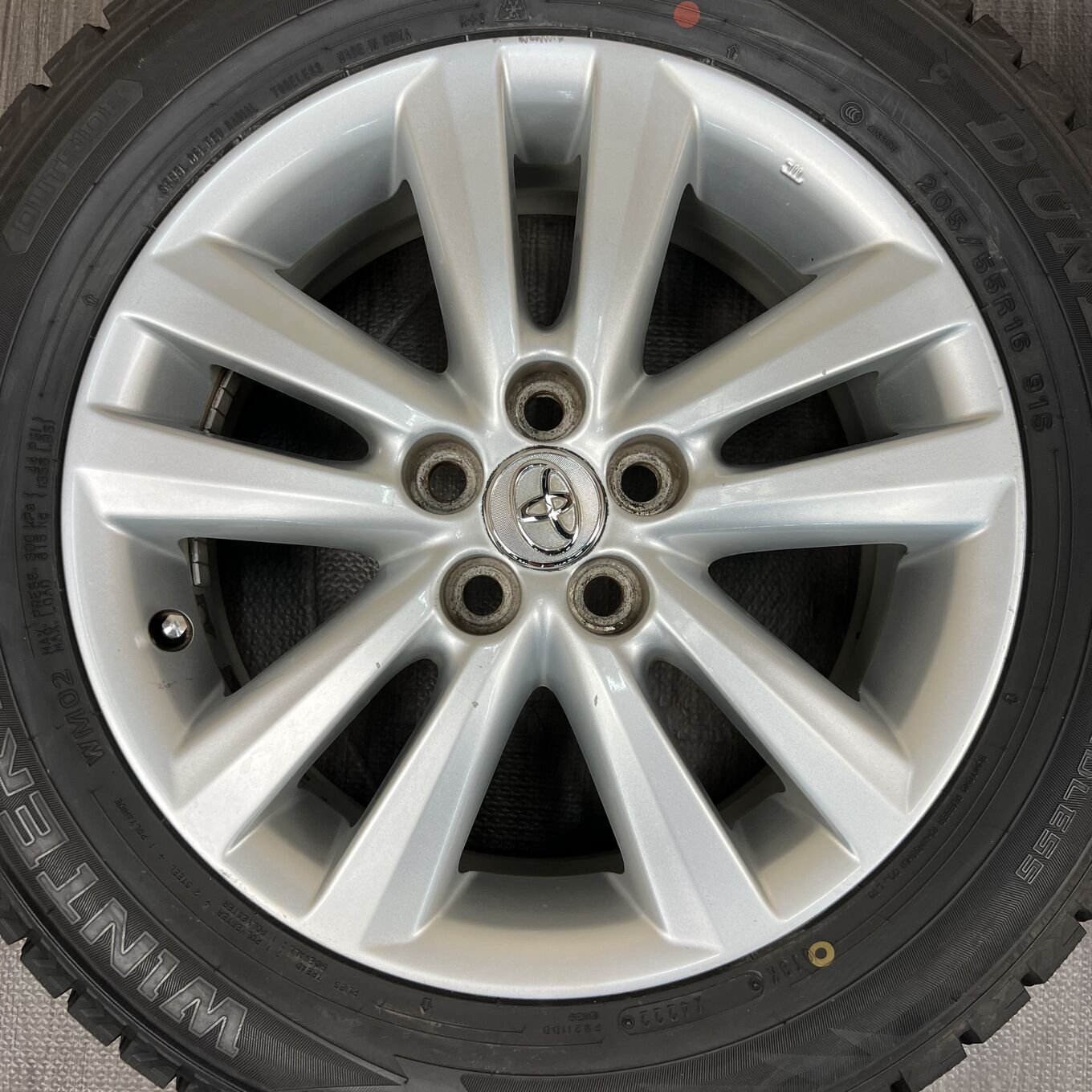 R16 6J ET45 5x100 Toyo WISH — 34 000 ¥/комплект