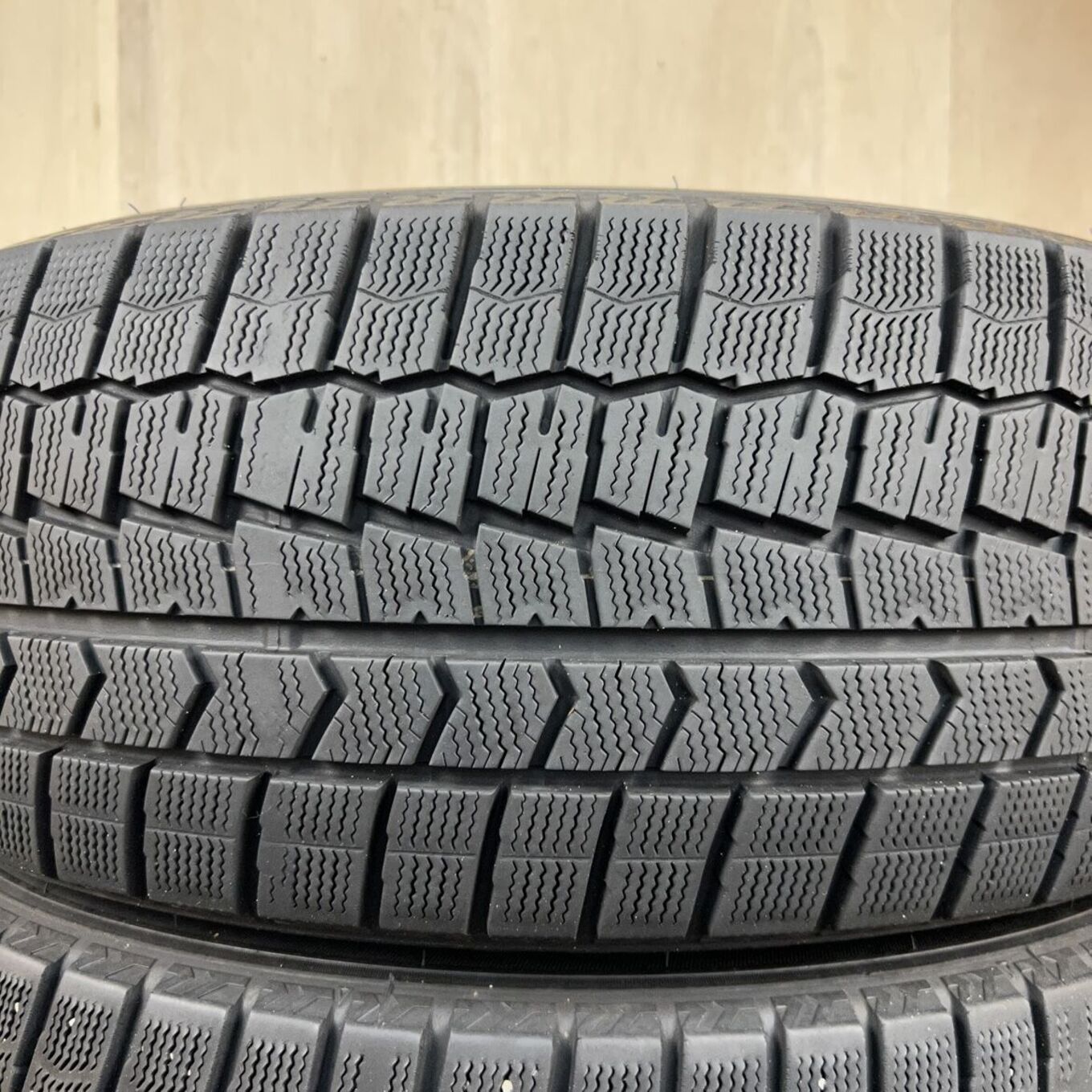 235/50 R18 Dunlop WINTER MAXX WM02 — 12 800 ¥/комплект