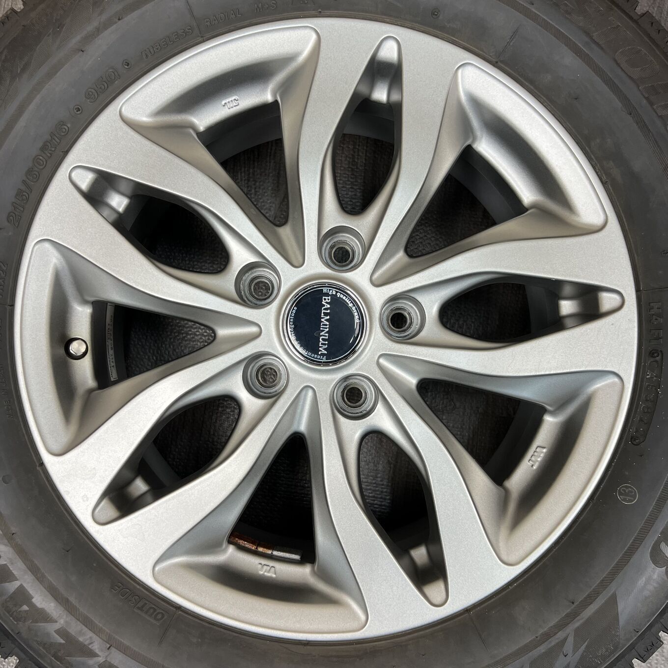 R16 6.5J ET48 5x114.3 Bridgestone BALMINUM — 25 500 ¥/комплект