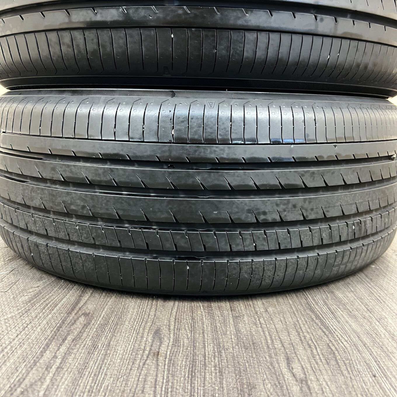 Yokohama ADVAN DB V553 215/50 R17, фото 4