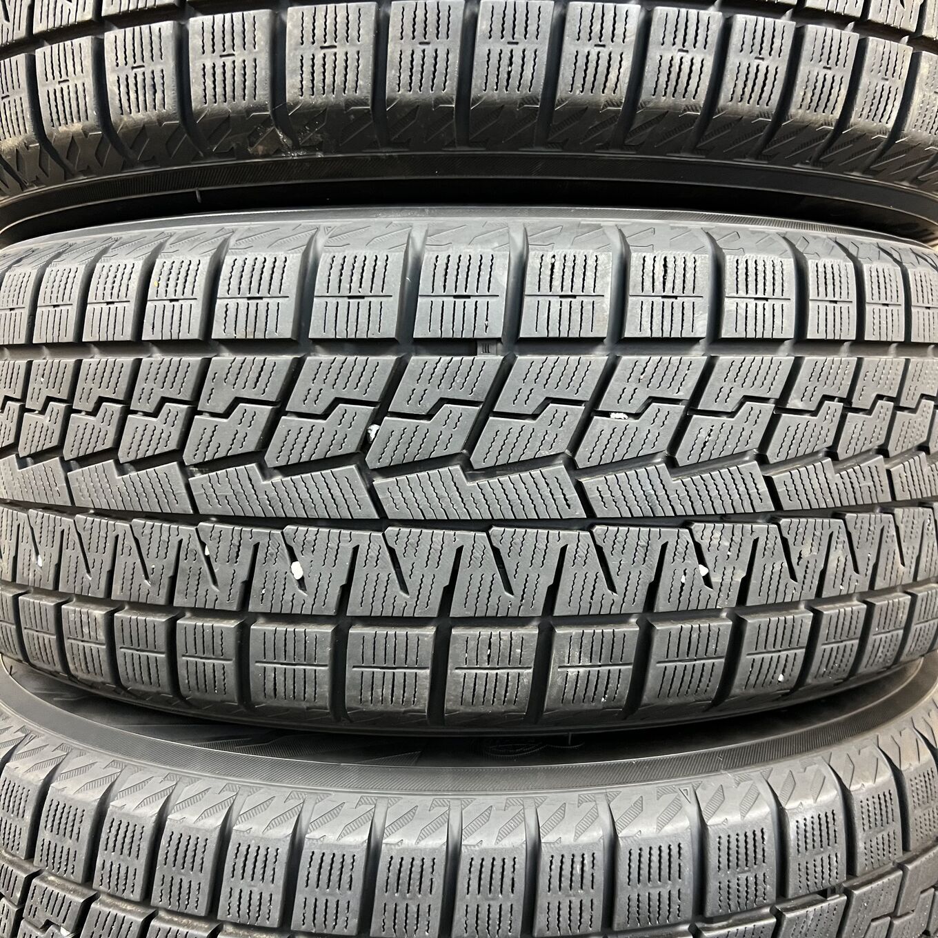 Yokohama ICE GUARD IG70 205/55 R17, фото 2
