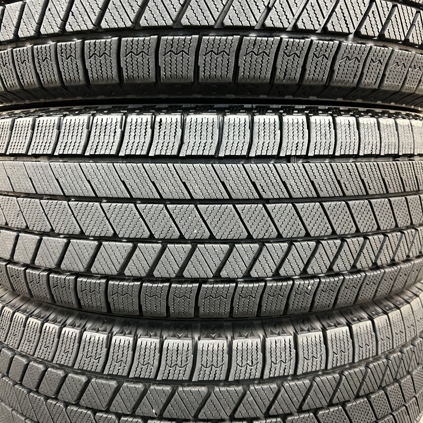 Bridgestone BLIZZAK VRX3 195/65 R15, фото 3