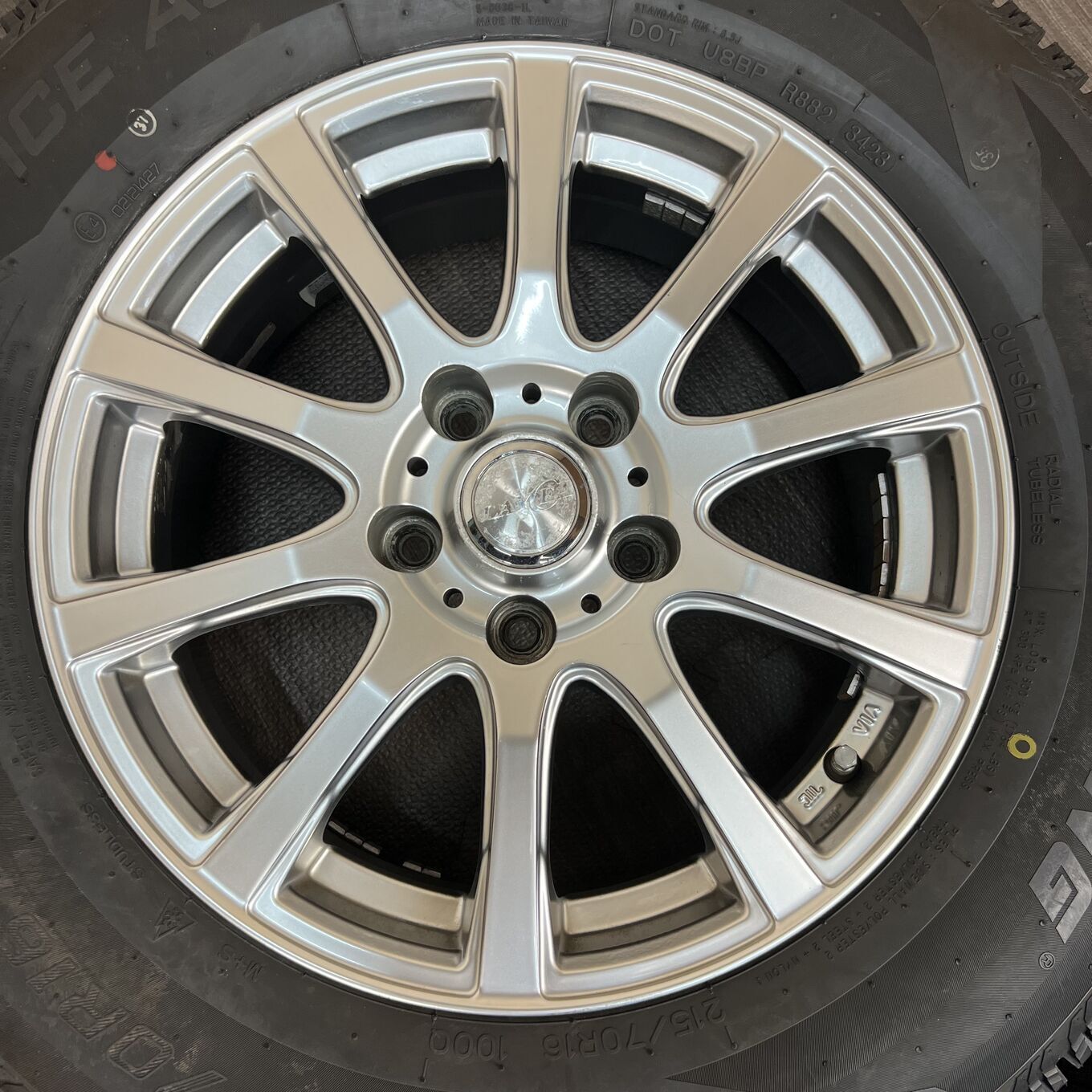 Yokohama LAYCEA R16 6.5J ET38 5x114.3, фото 4
