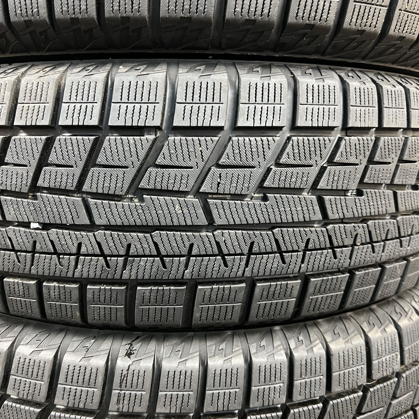 Yokohama ICE GUARD IG60 215/60 R17, фото 3