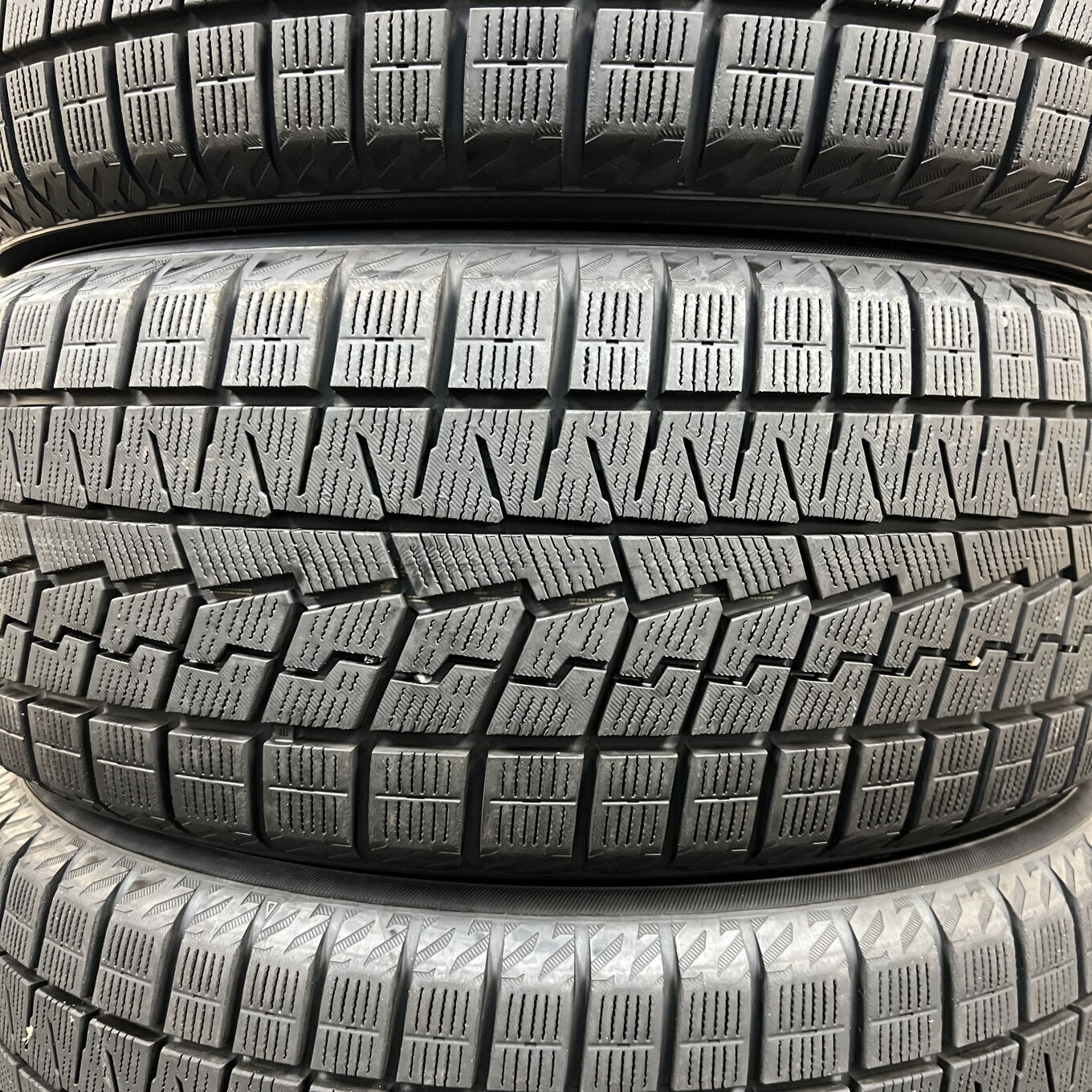 Yokohama ICE GUARD IG70 215/50 R17, фото 3