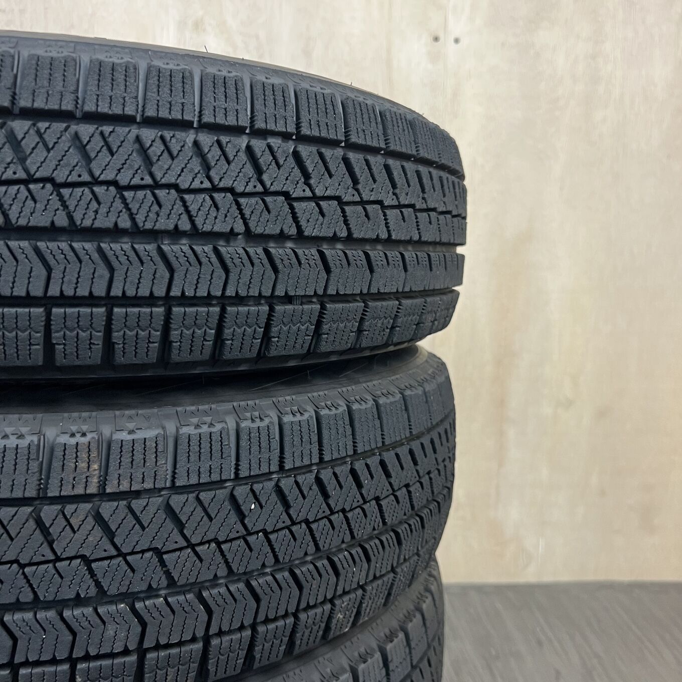 Bridgestone BLIZZAK VRX2 165/70 R14, фото 6