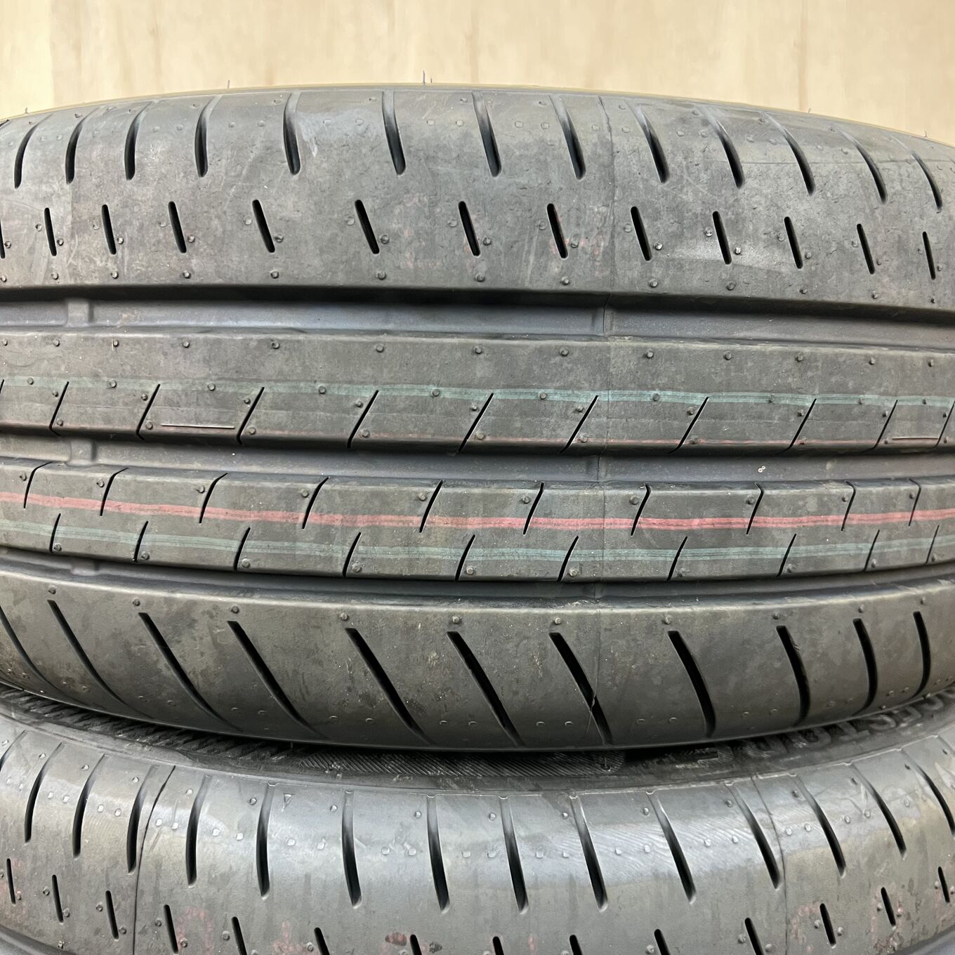 215/45 R17 Bridgestone TURANZA T002 — 41 700 ¥/комплект