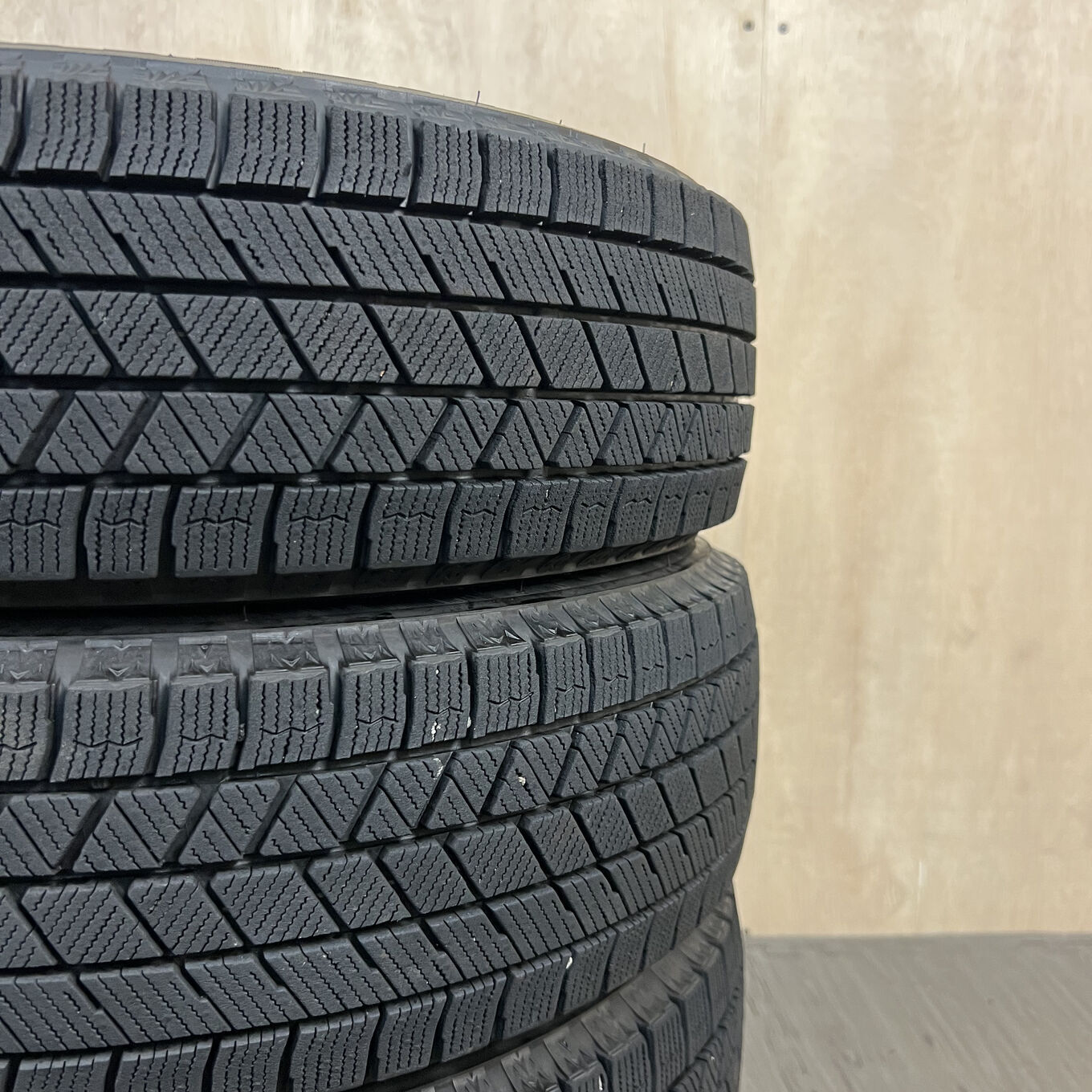 Bridgestone BLIZZAK VRX3 165/65 R15, фото 6
