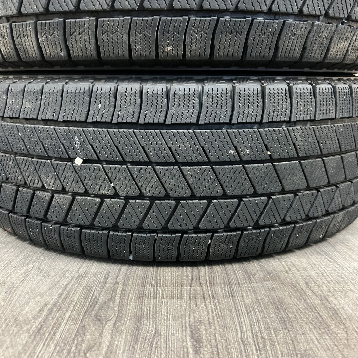 Bridgestone BLIZZAK VRX3 215/65 R16, фото 4