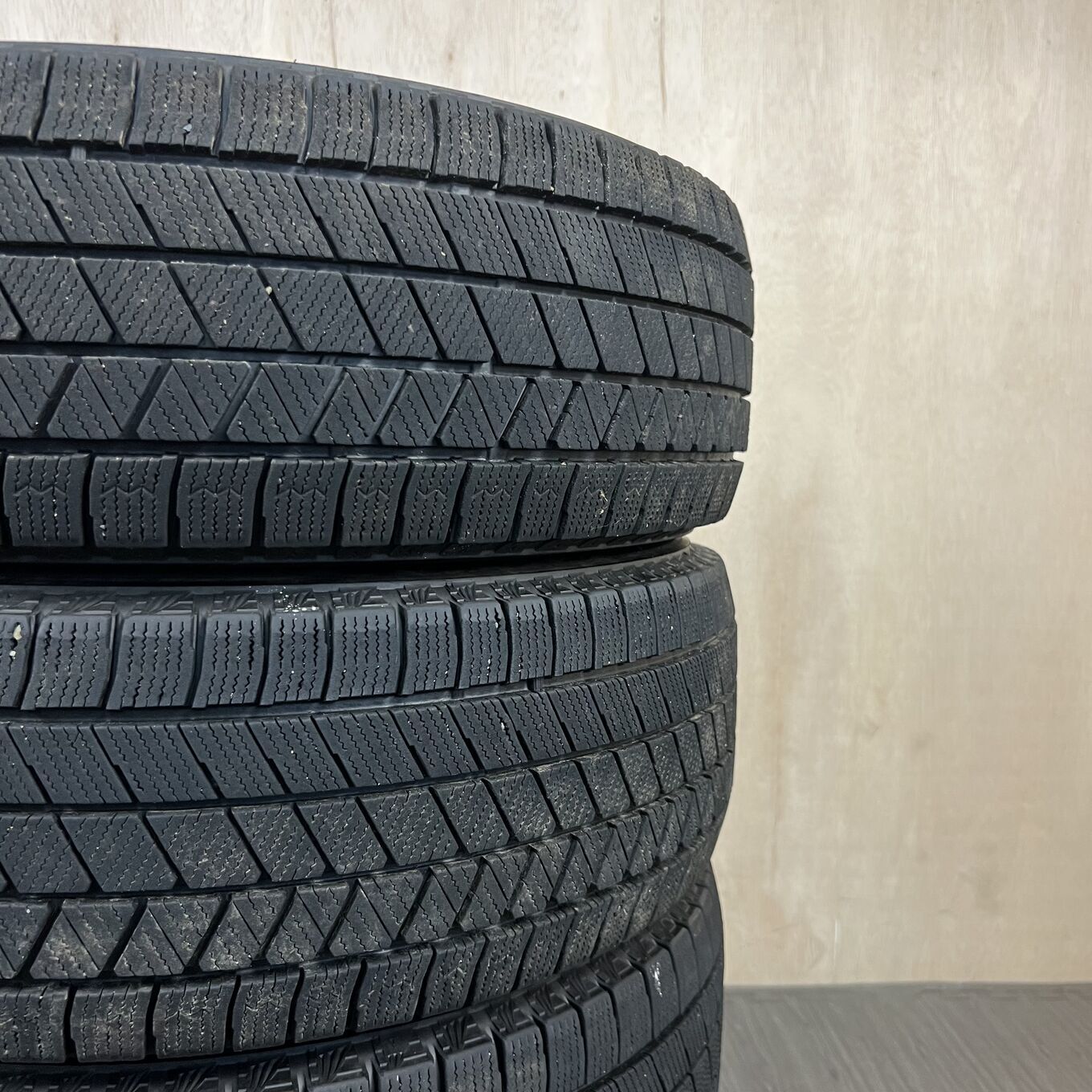 Bridgestone BLIZZAK VRX3 215/65 R16, фото 6