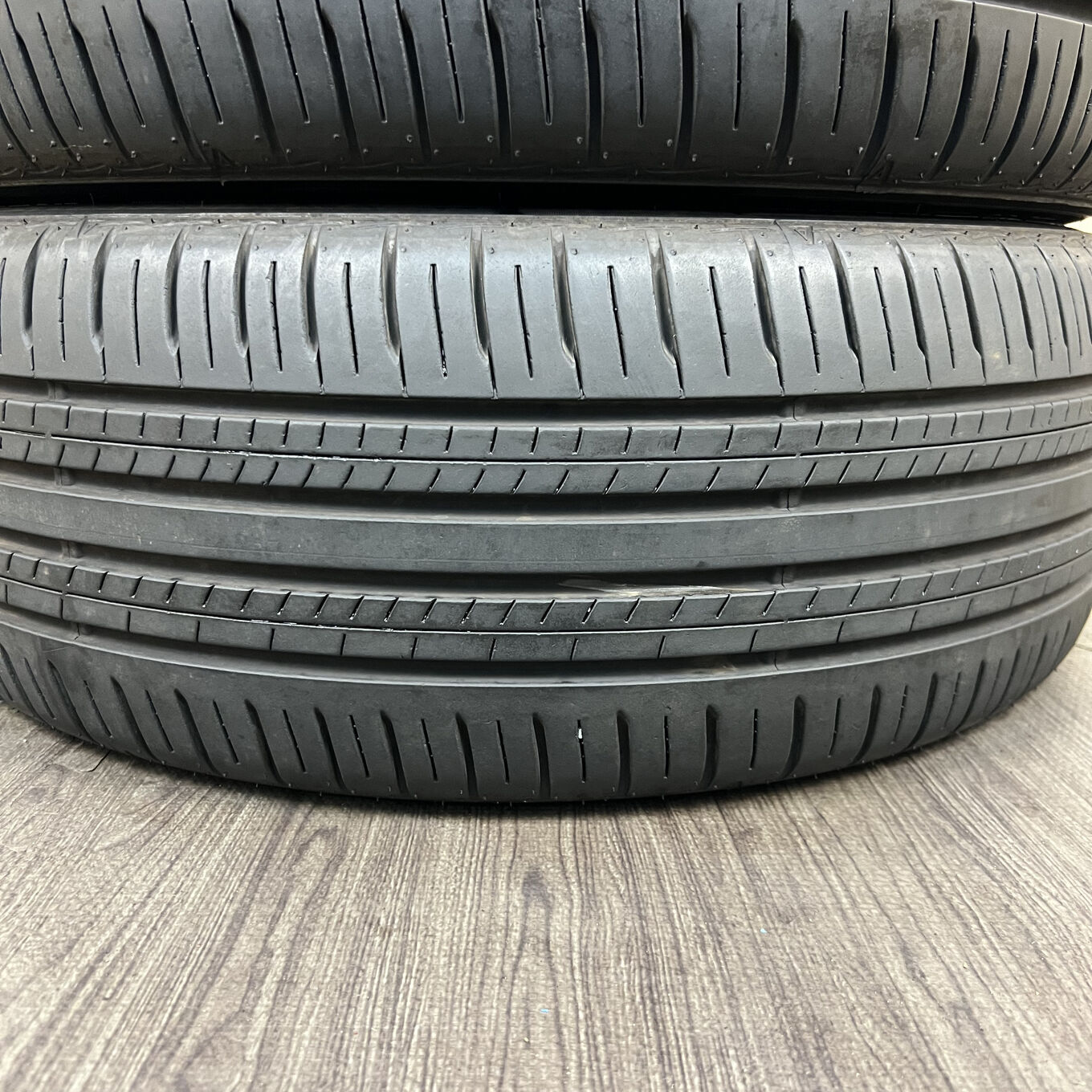 Dunlop ENASAVE EC300+ 215/50 R18, фото 4