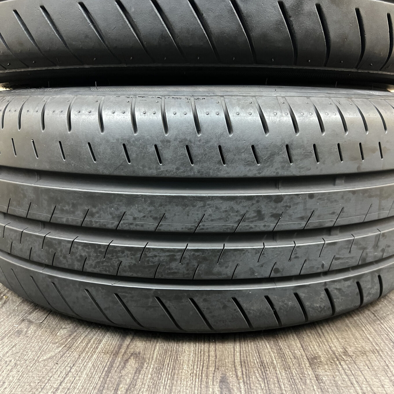Bridgestone TURANZA T002 215/45 R17, фото 2