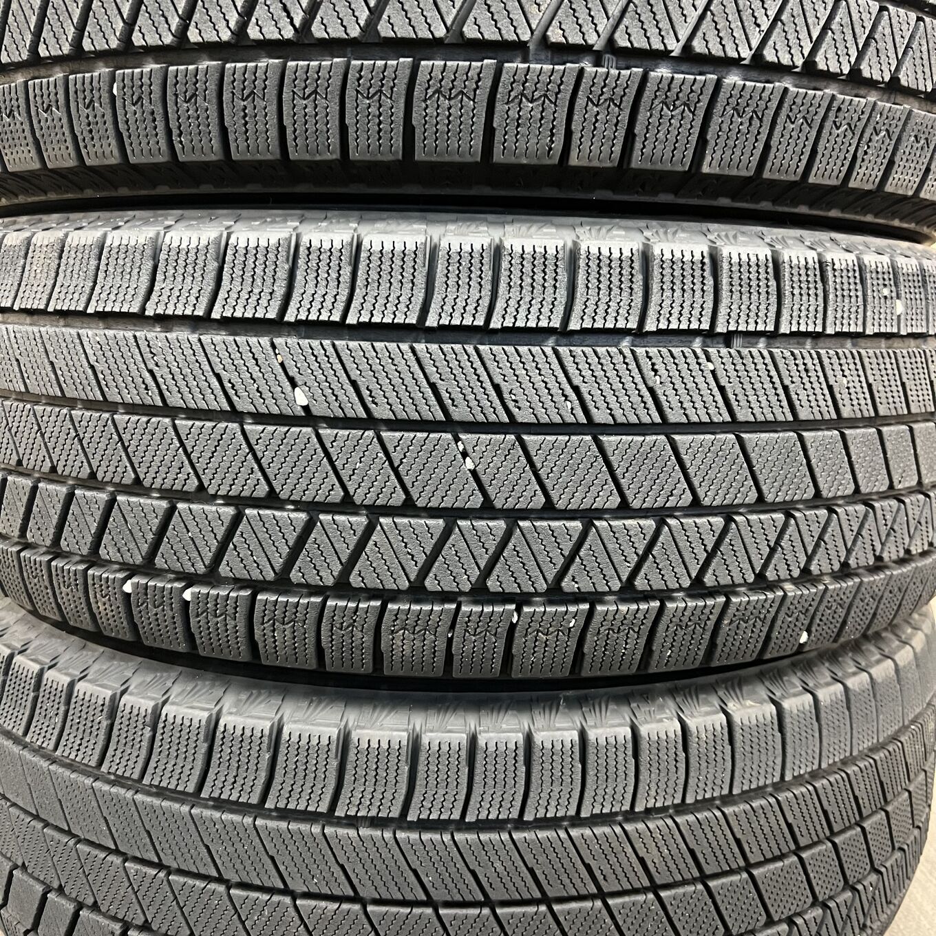Bridgestone BLIZZAK VRX3 205/65 R16, фото 3