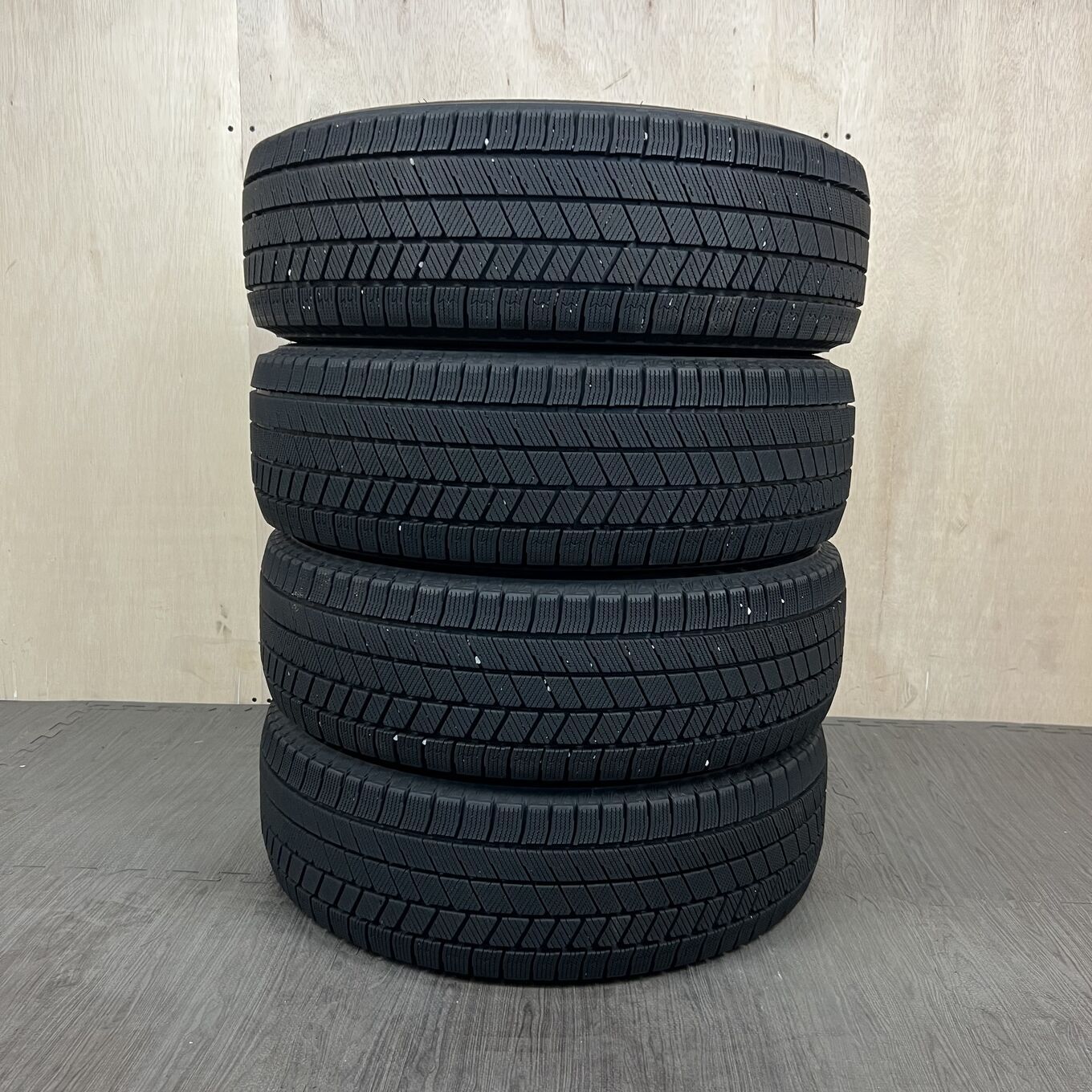 Bridgestone BLIZZAK VRX3 205/65 R16, фото 5