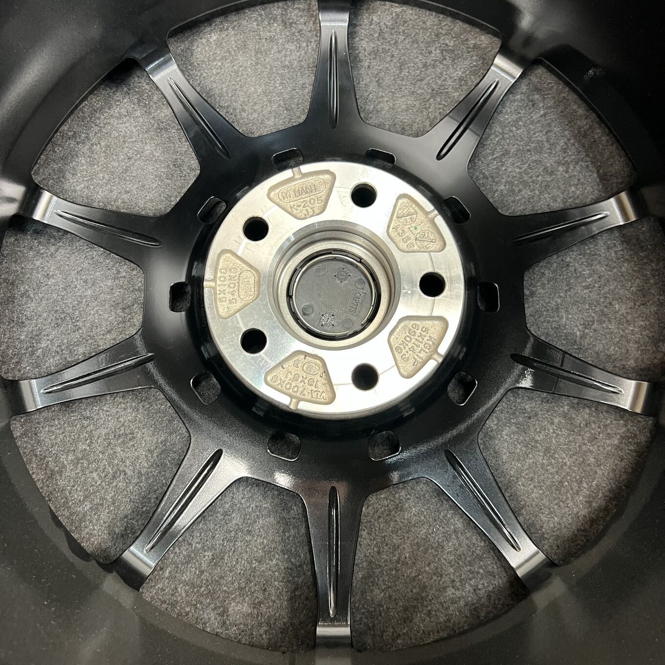 GALERNA REFINA GRE18-13 R18 8J ET48 5x114.3, фото 4