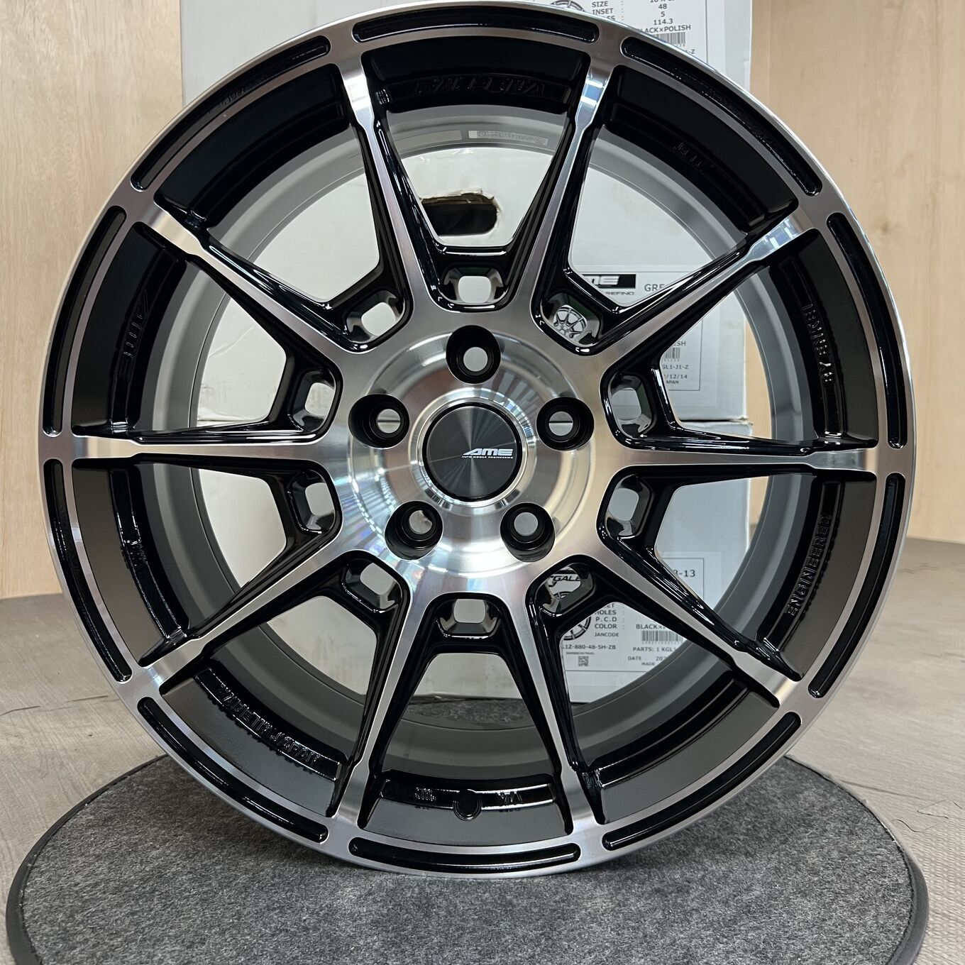GALERNA REFINA GRE18-13 R18 8J ET48 5x114.3, фото 3