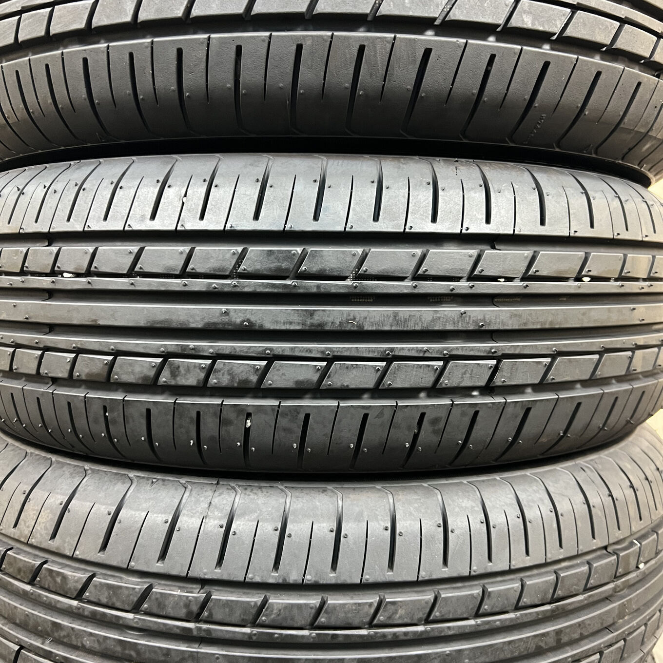 Yokohama BLUEARTH-ES ES32 175/65 R14, фото 2
