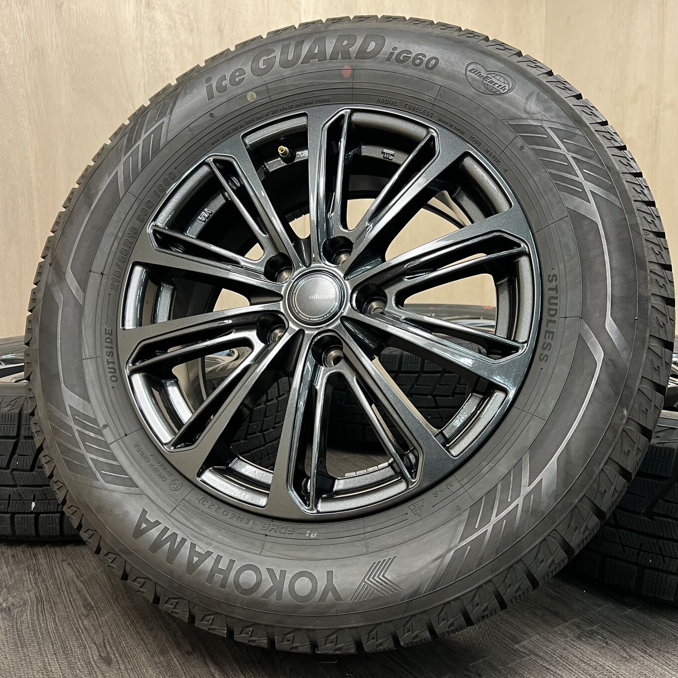 Б/У колесо в сборе 215/65 R16 SL101, артикул 002AS020626