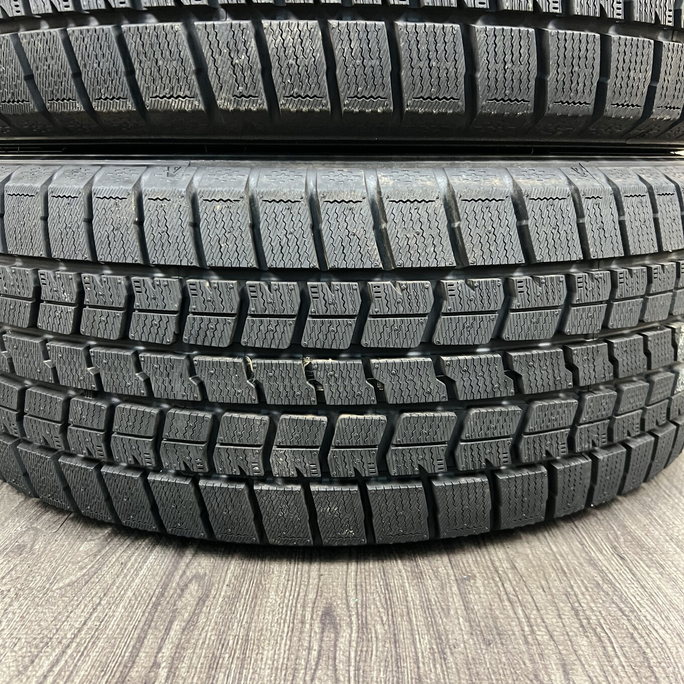 Goodyear ICE NAVI 7 235/50 R18, фото 4