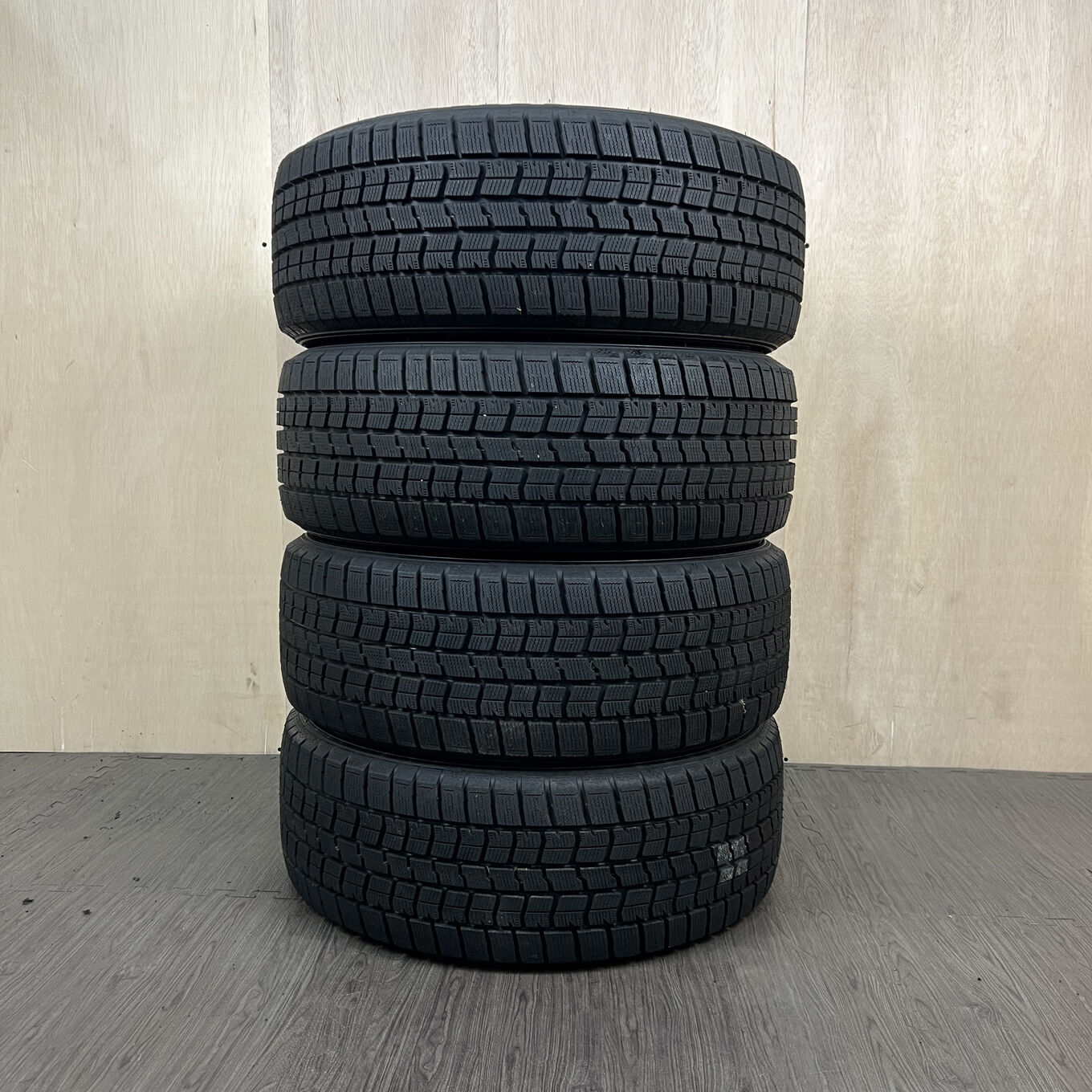 Goodyear ICE NAVI 7 235/50 R18, фото 5