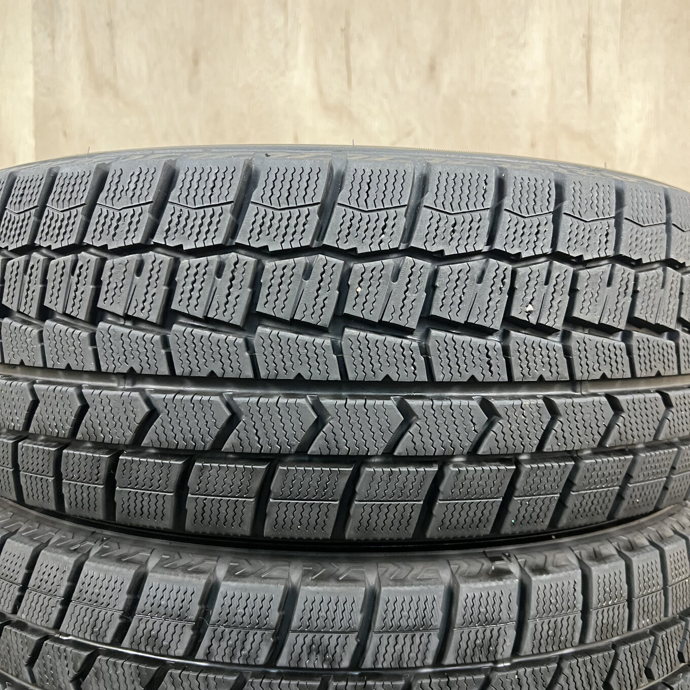 215/60 R16 Dunlop SP WINTER MAXX WM02 — 25 500 ¥/комплект