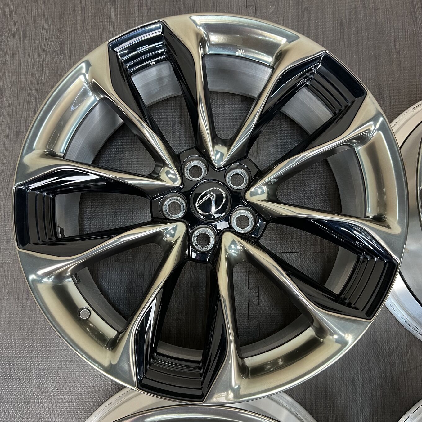 LC R20 8.5J ET25 5x120, фото 3