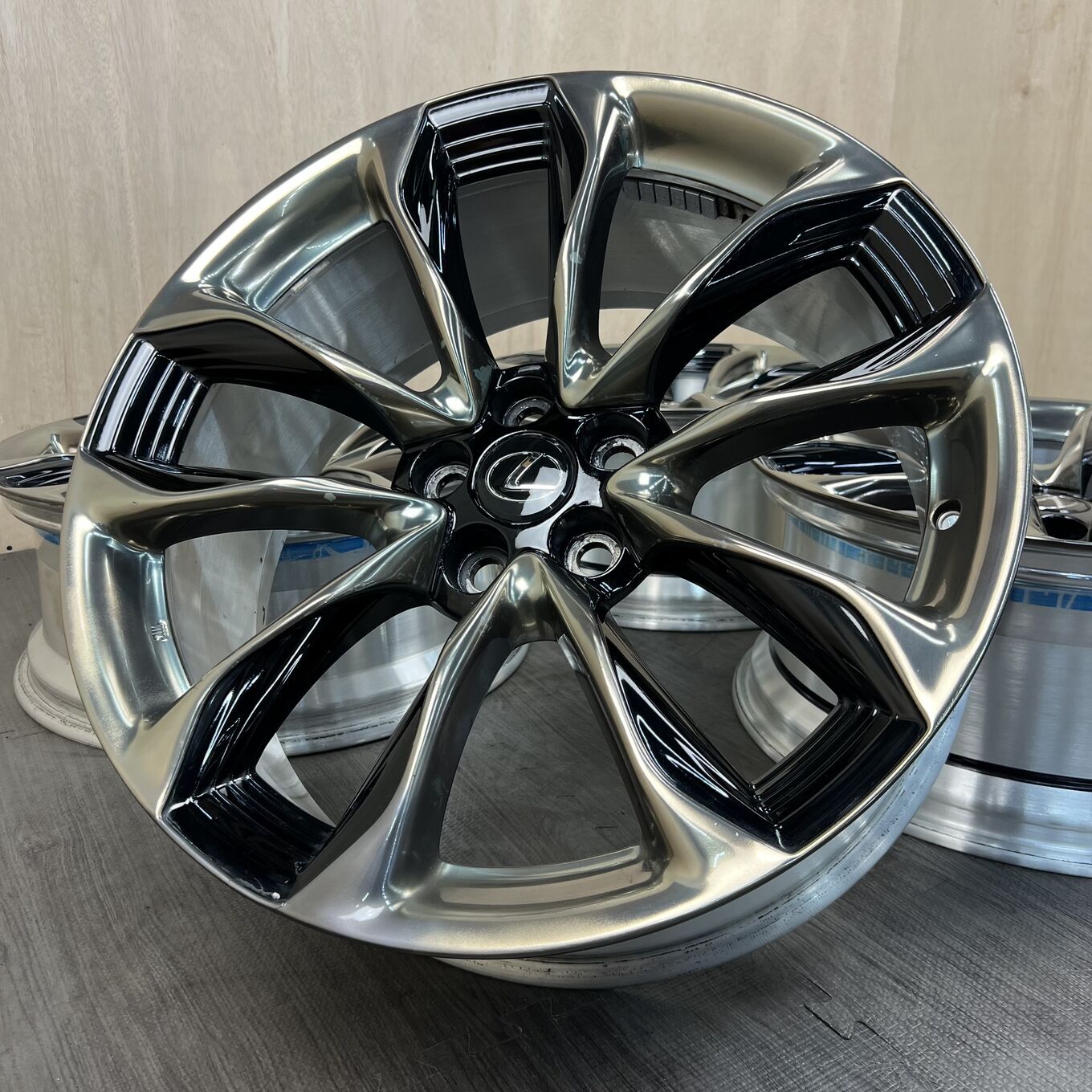 LC R20 8.5J ET25 5x120, фото 6
