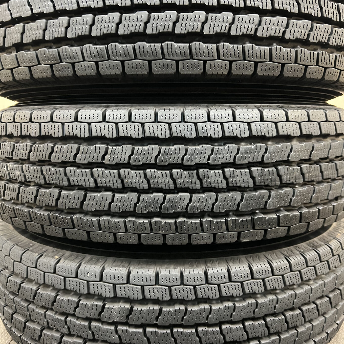 Yokohama ICE GUARD IG91 145/80 R12, фото 3
