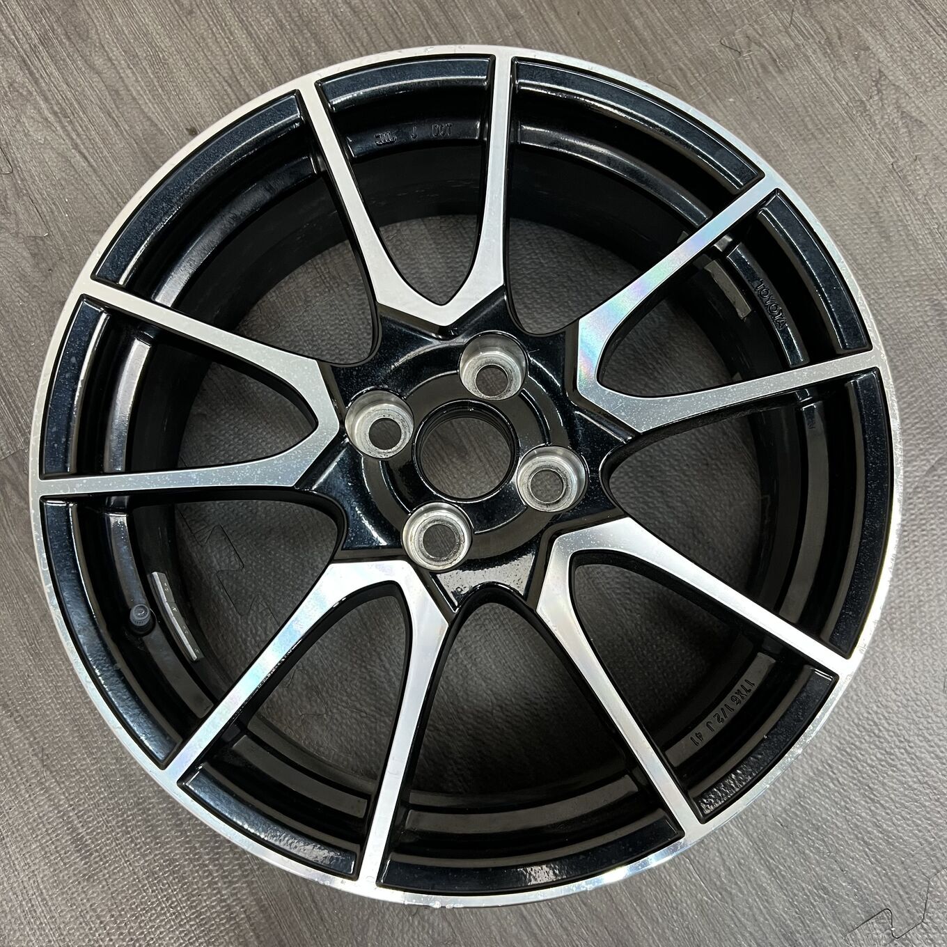 R17 7J ET40 4x100 Toyo AQUA GS — 51 000 ¥/комплект