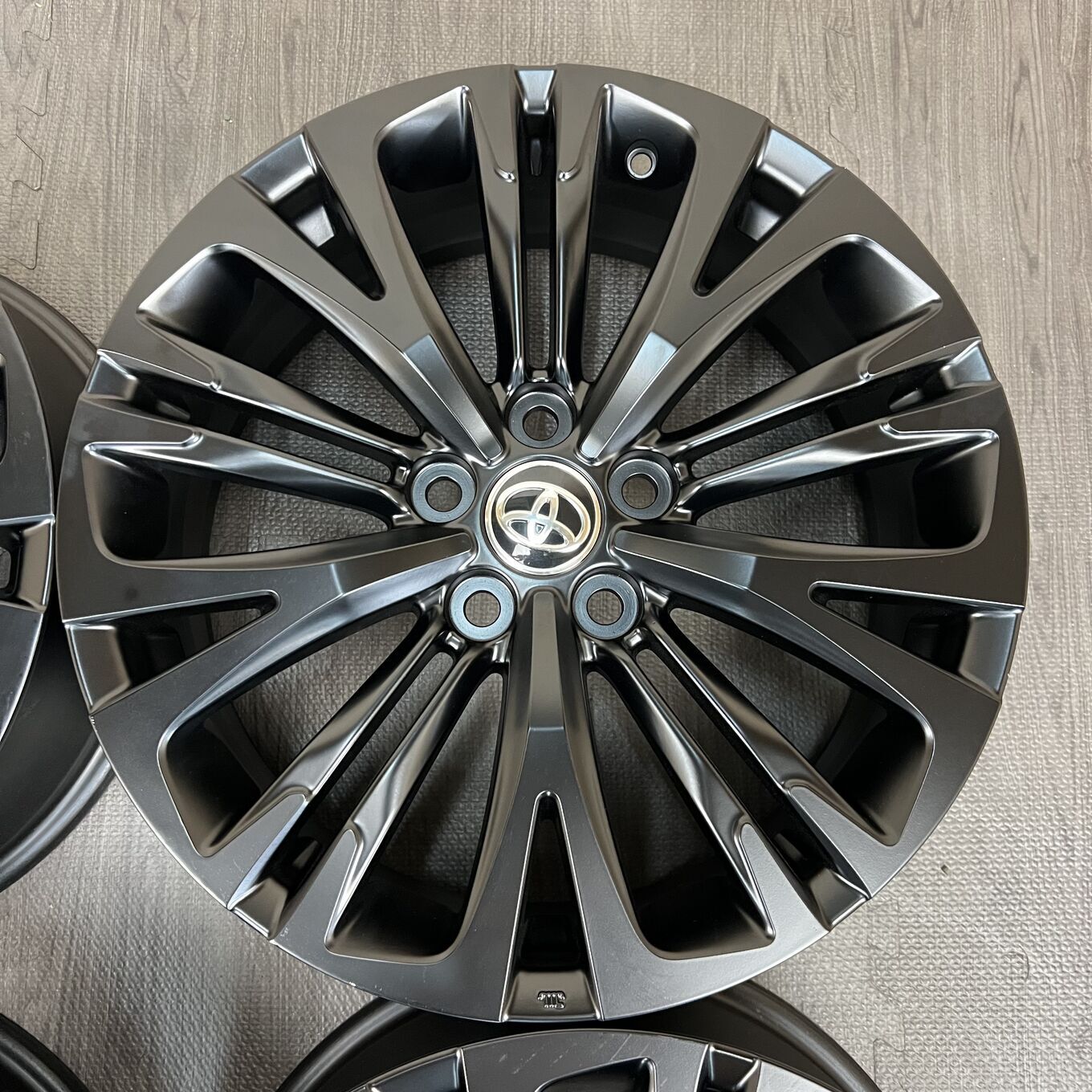 Toyo YARIS CROSS R18 7J ET50 5x114.3, фото 4
