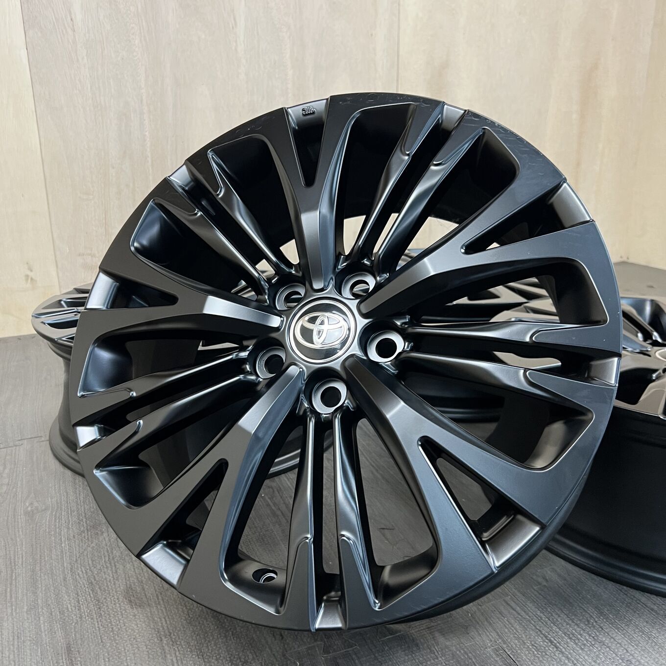 Toyo YARIS CROSS R18 7J ET50 5x114.3, фото 6