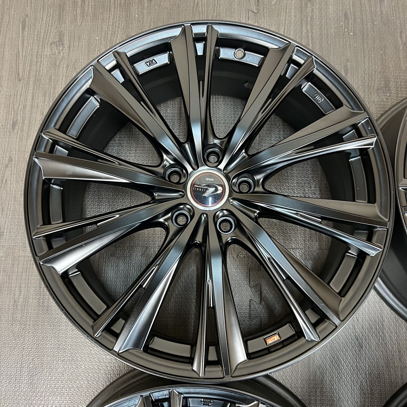 LEONIS R19 7.5J ET48 5x114.3, фото 3