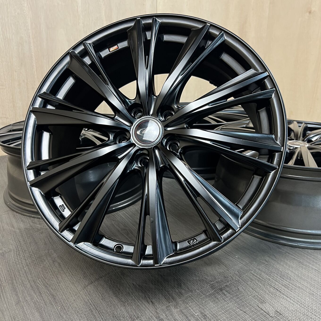 LEONIS R19 7.5J ET48 5x114.3, фото 6