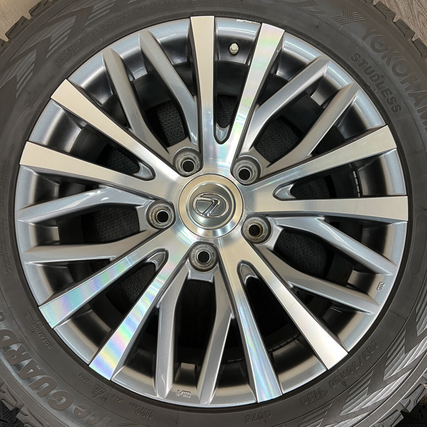 Yokohama LX570 285/50 R20, фото 5