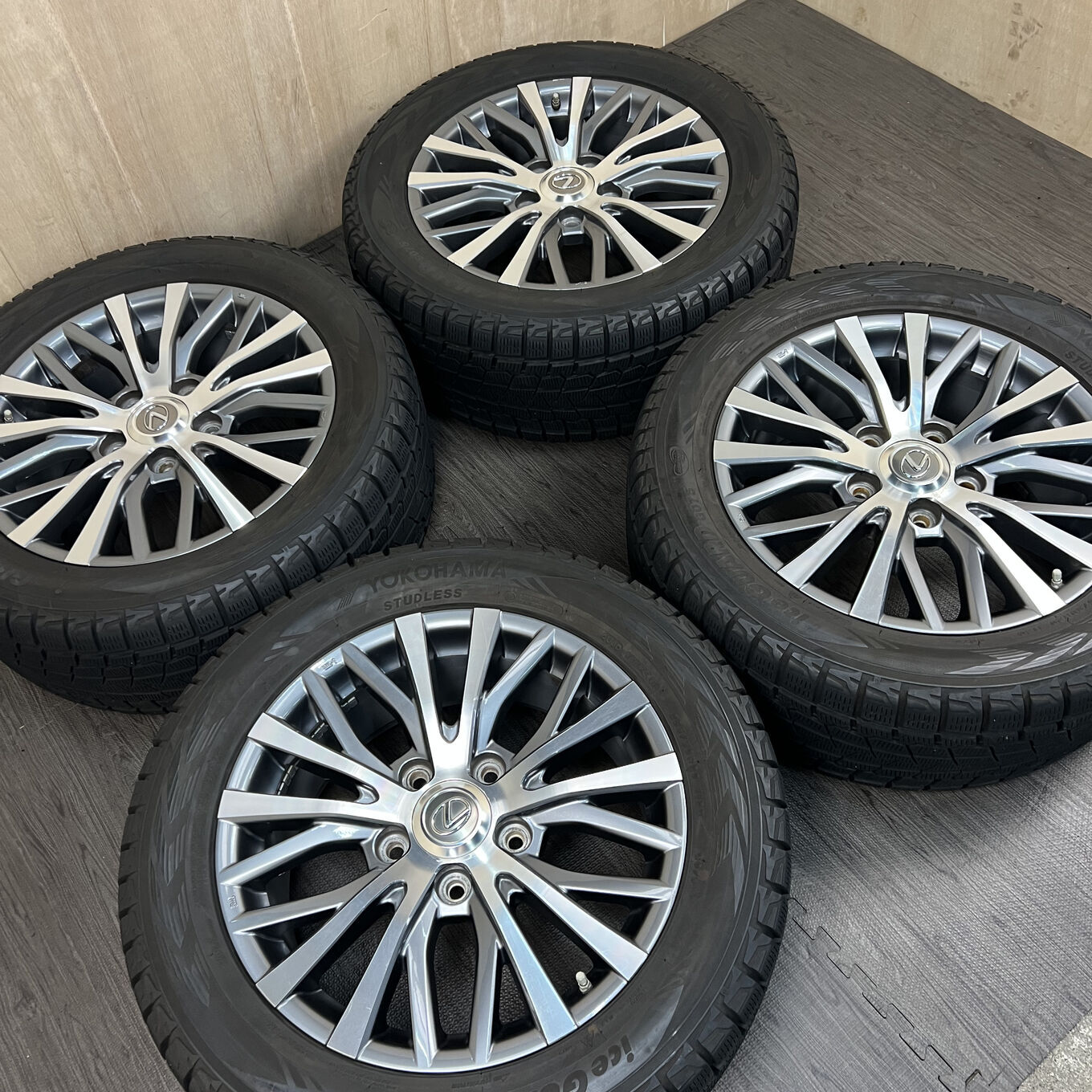 Yokohama LX570 285/50 R20, фото 6