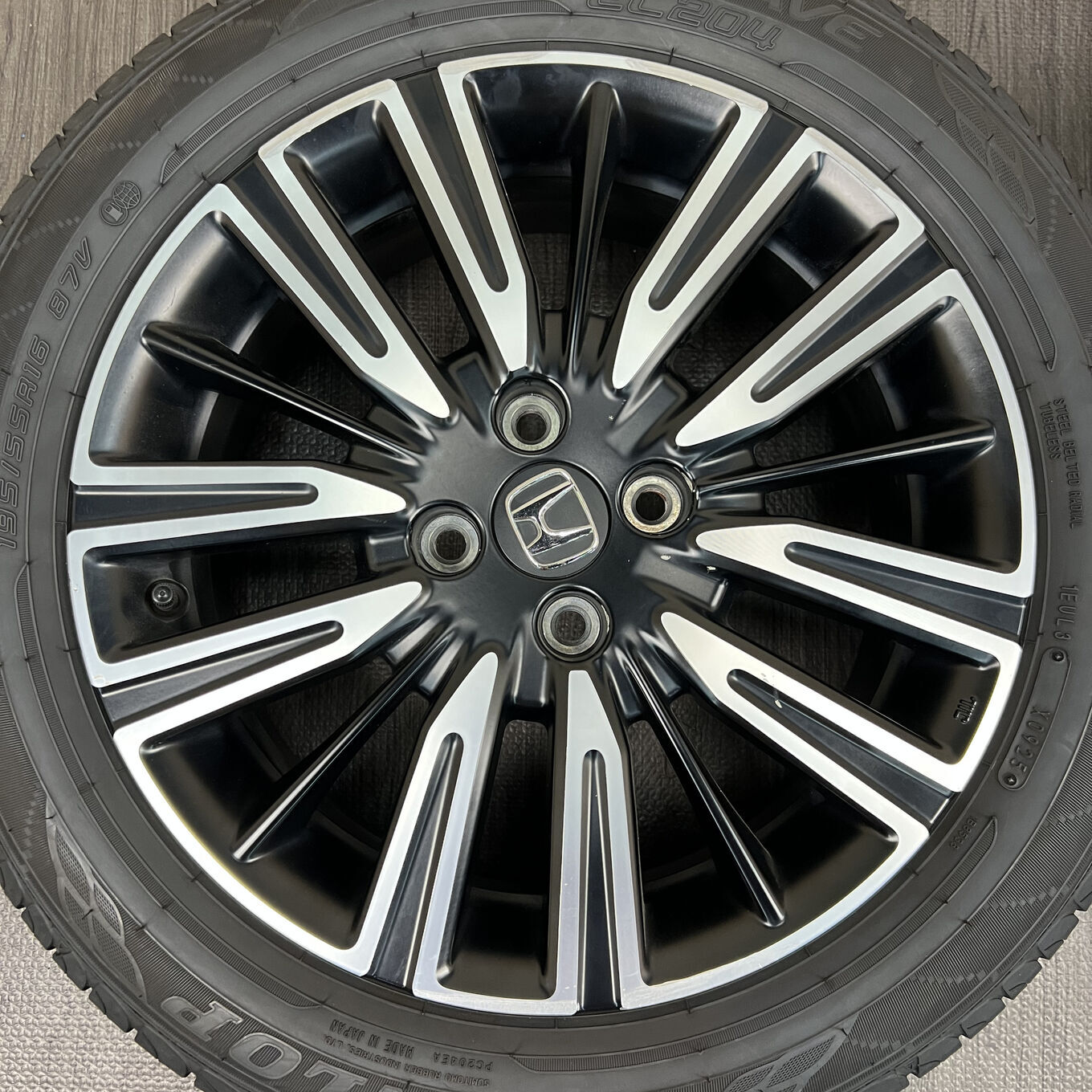 Dunlop FIT 195/55 R16, фото 2