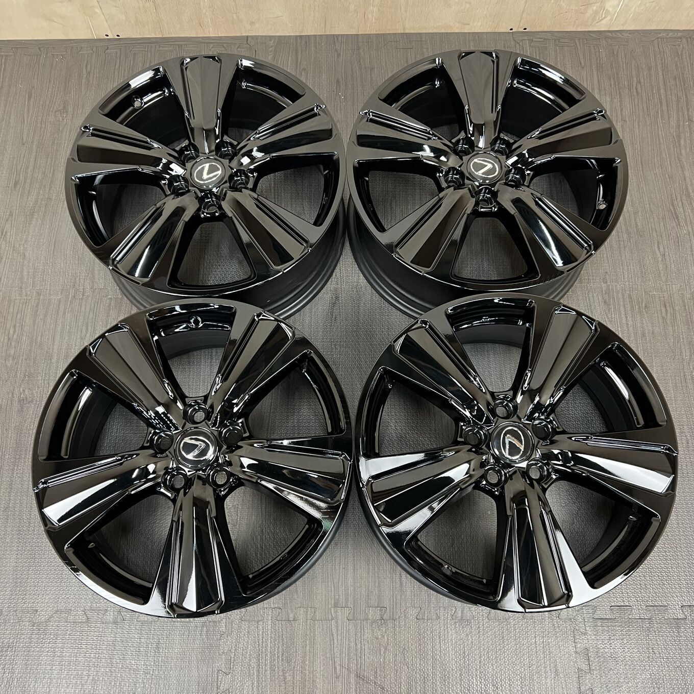 UX R18 7J ET45 5x114.3, фото 5