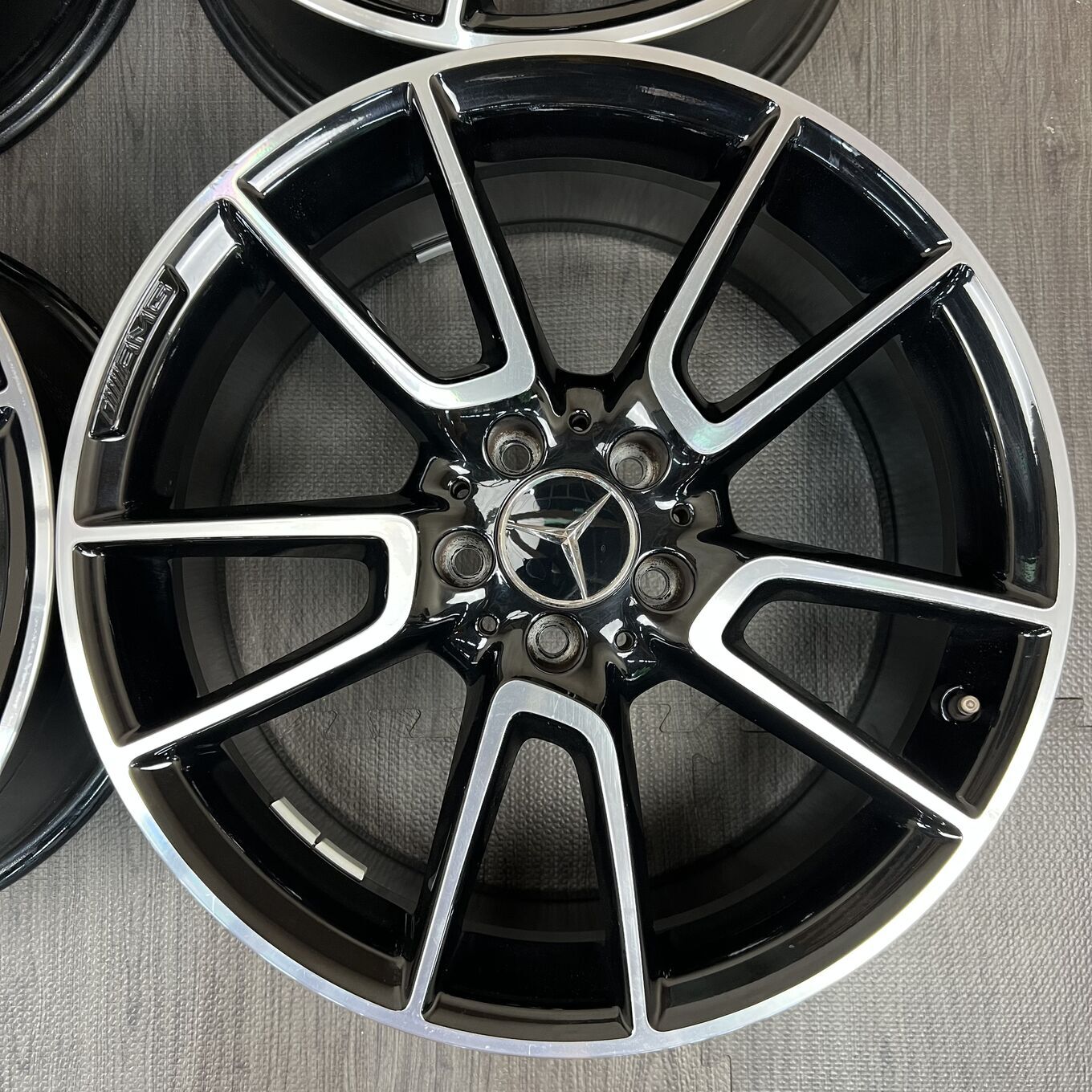 C43 AMG R19 7.5J ET33 5x112, фото 2